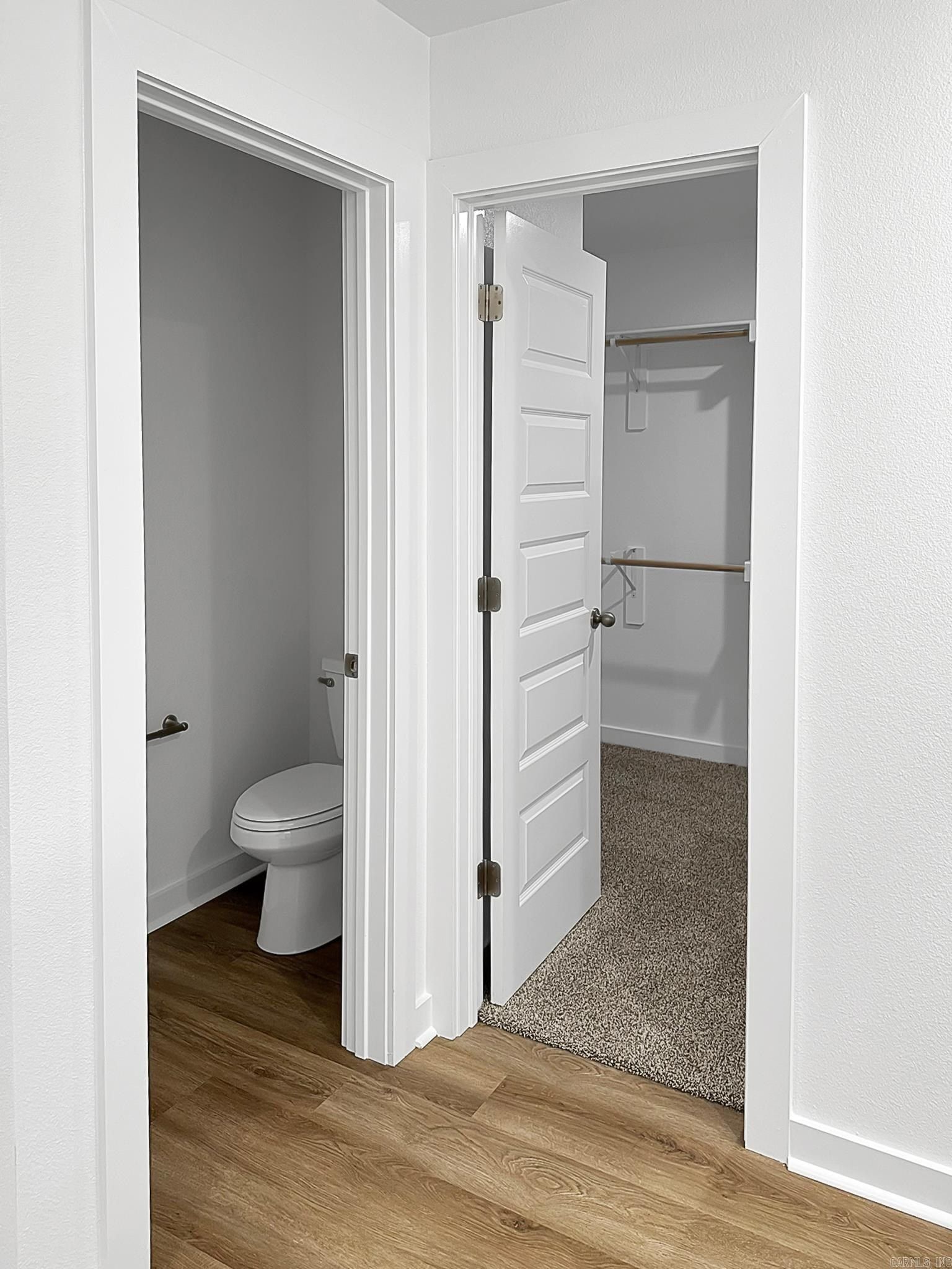 52 Wolfsbridge Loop. Cabot, AR 72023