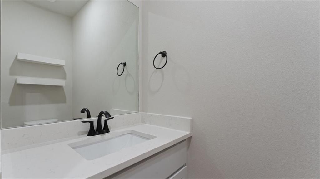 1861 Lapis  Ave. Centerton, AR 72719