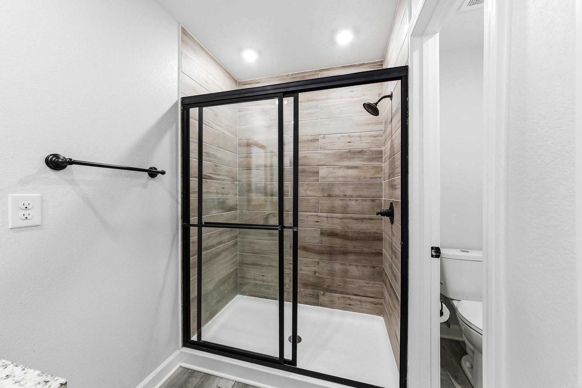 55 Birchwood Drive. Ward, AR 72176