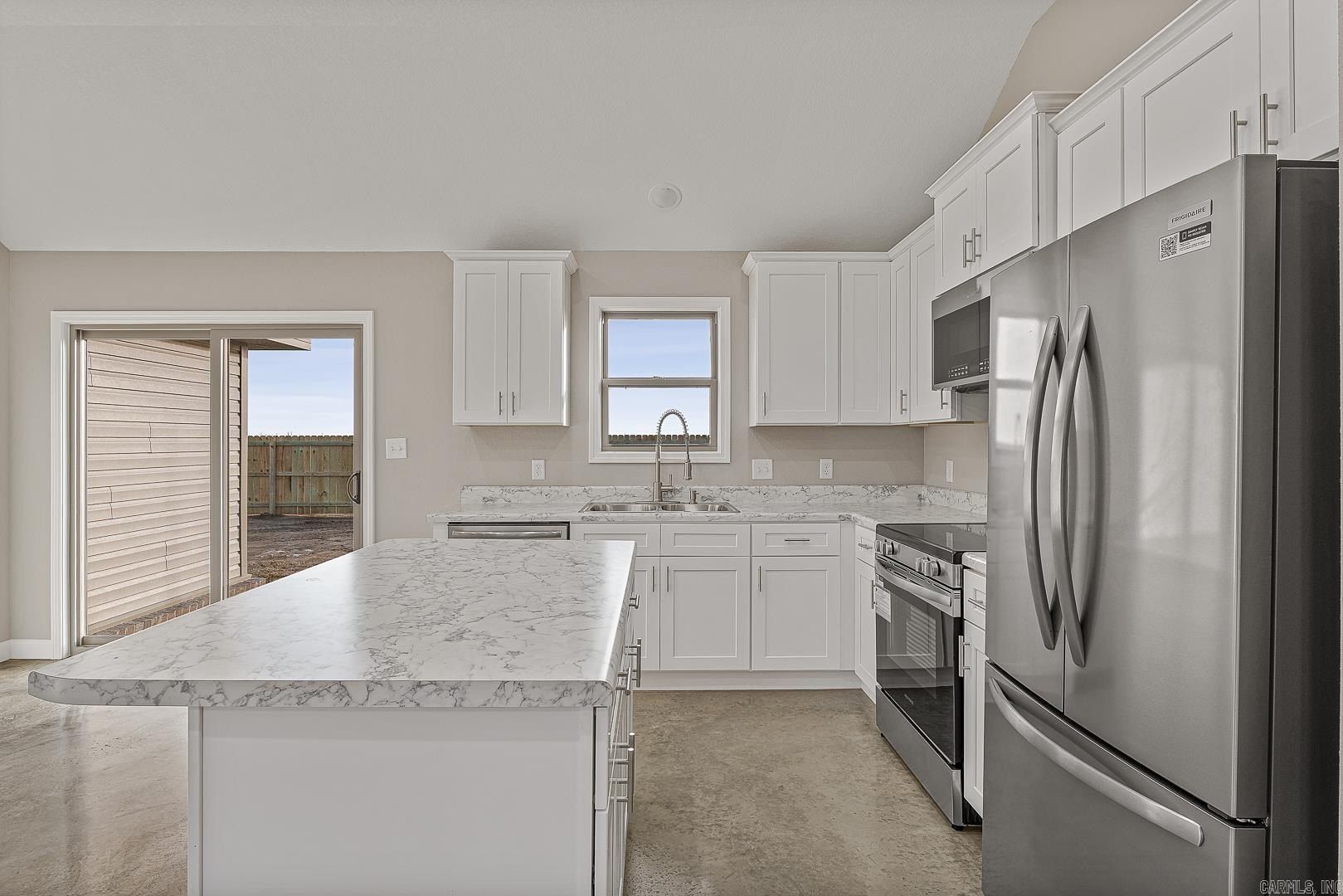 1005 Sixth. Lake City, AR 72437