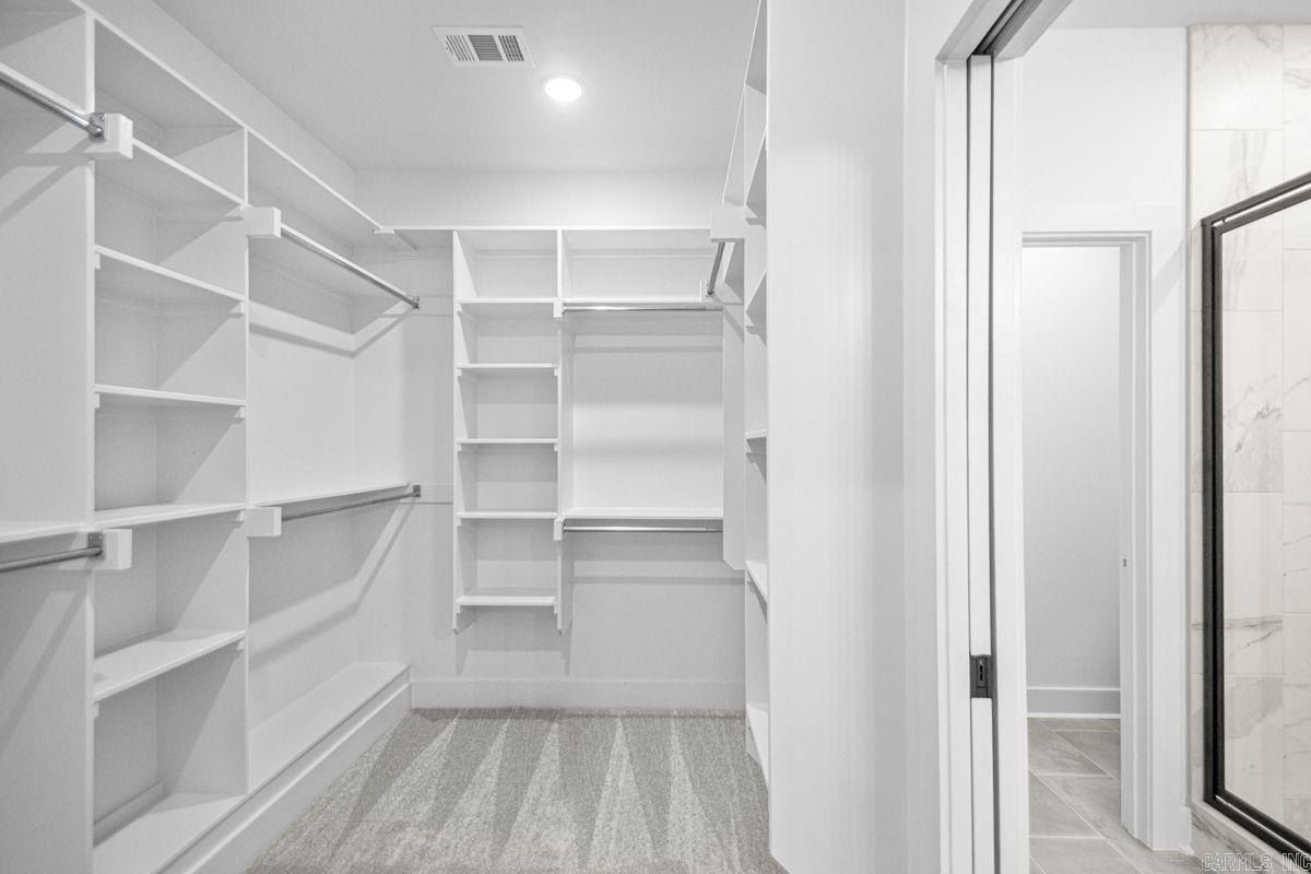 3851 Spencer Crossing Drive. Benton, AR 72019