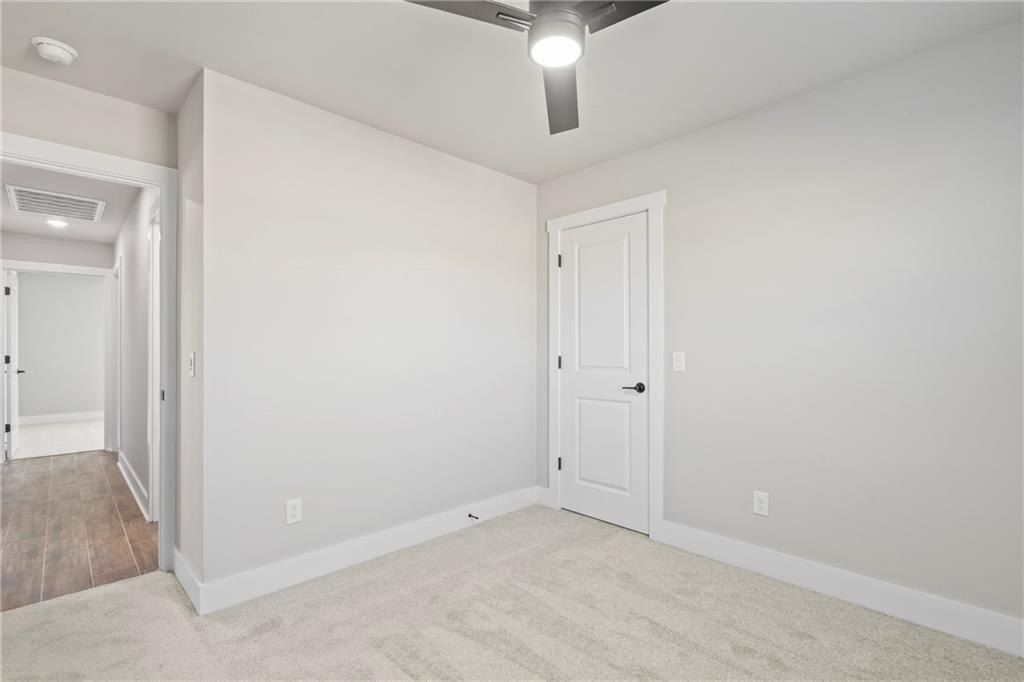 69  W Pitts  St. Farmington, AR 72730