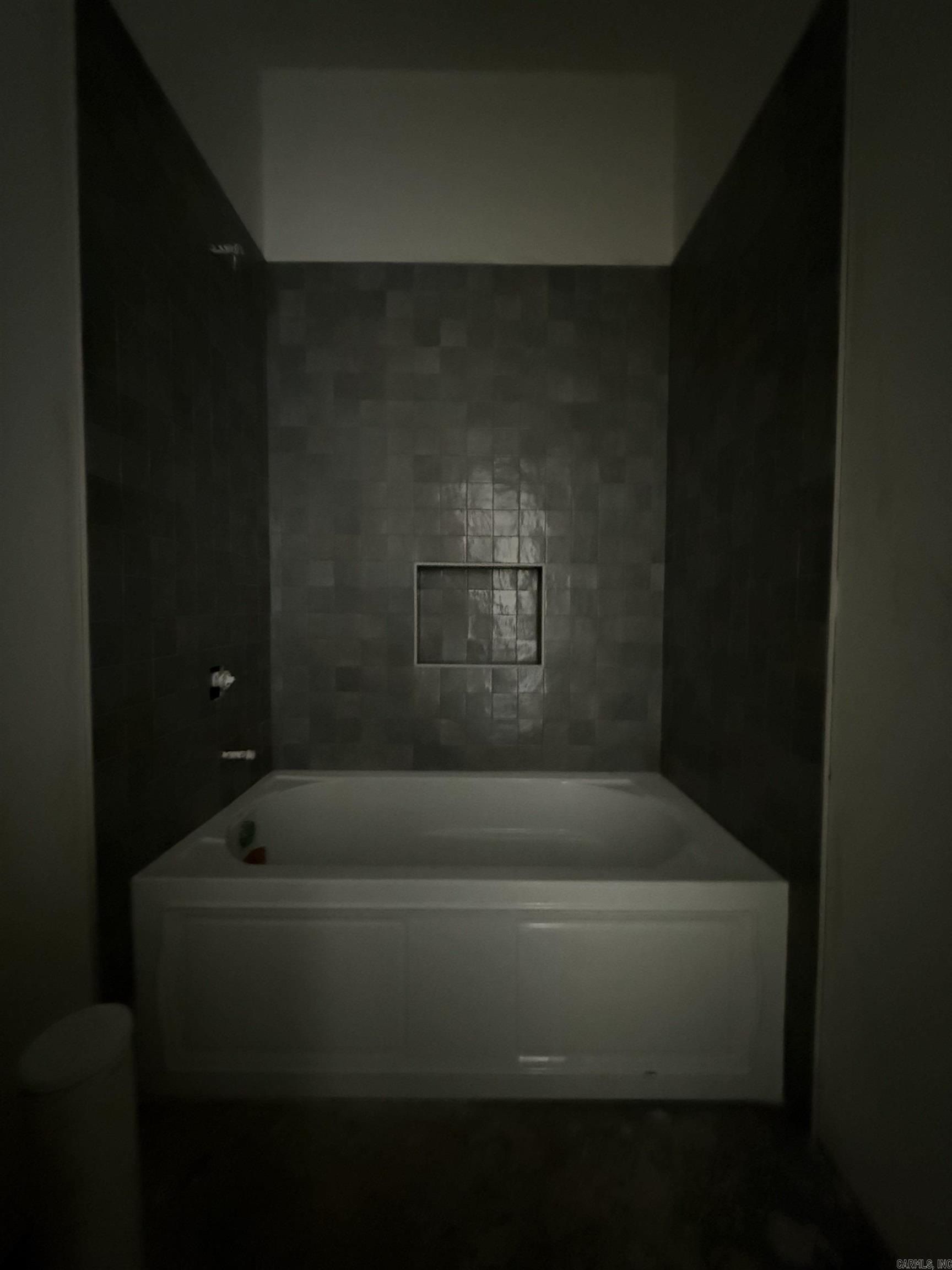 67 Mountain Brook Road. Little Rock, AR 72223