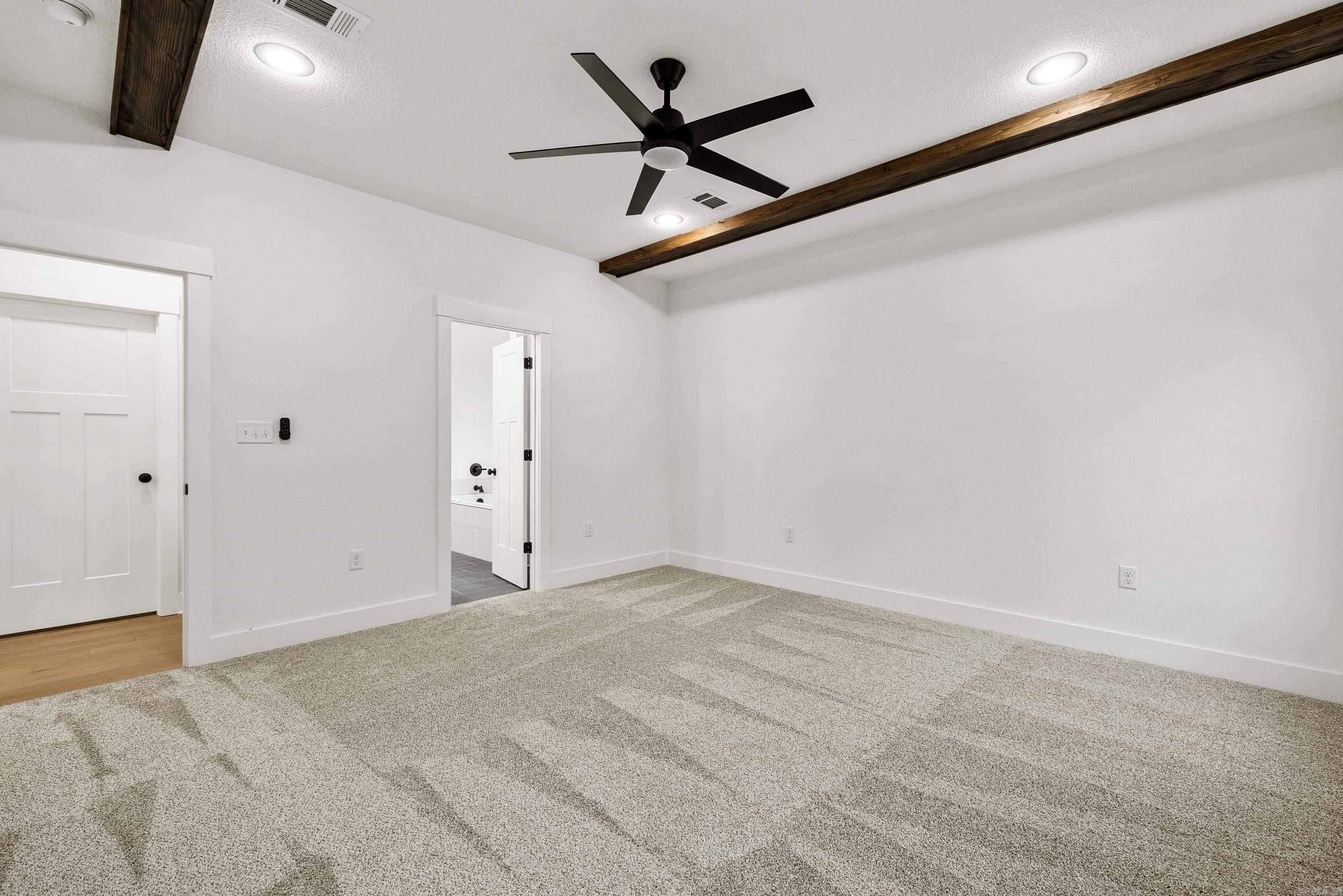 10352 Narrows. Benton, AR 72019