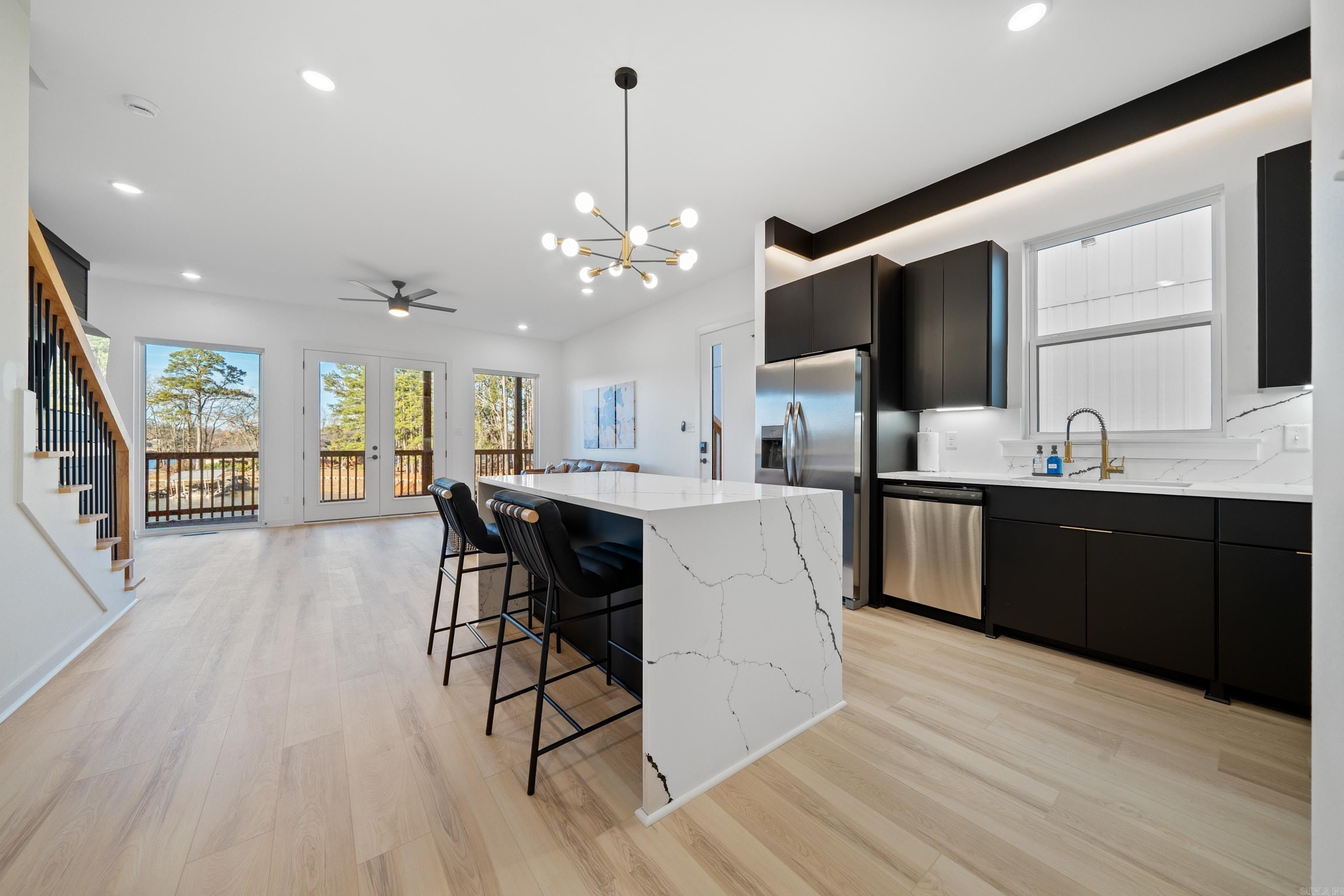 535 Northshore Drive. Hot Springs, AR 71913