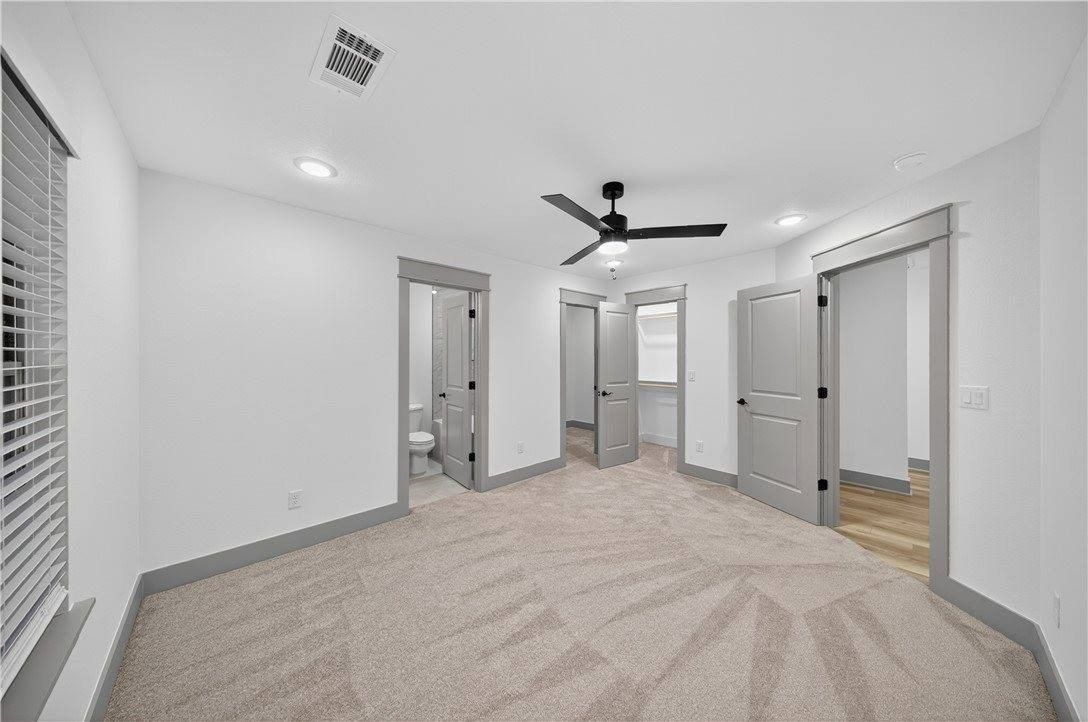 4979 Farmhouse Street. Springdale, AR 72762