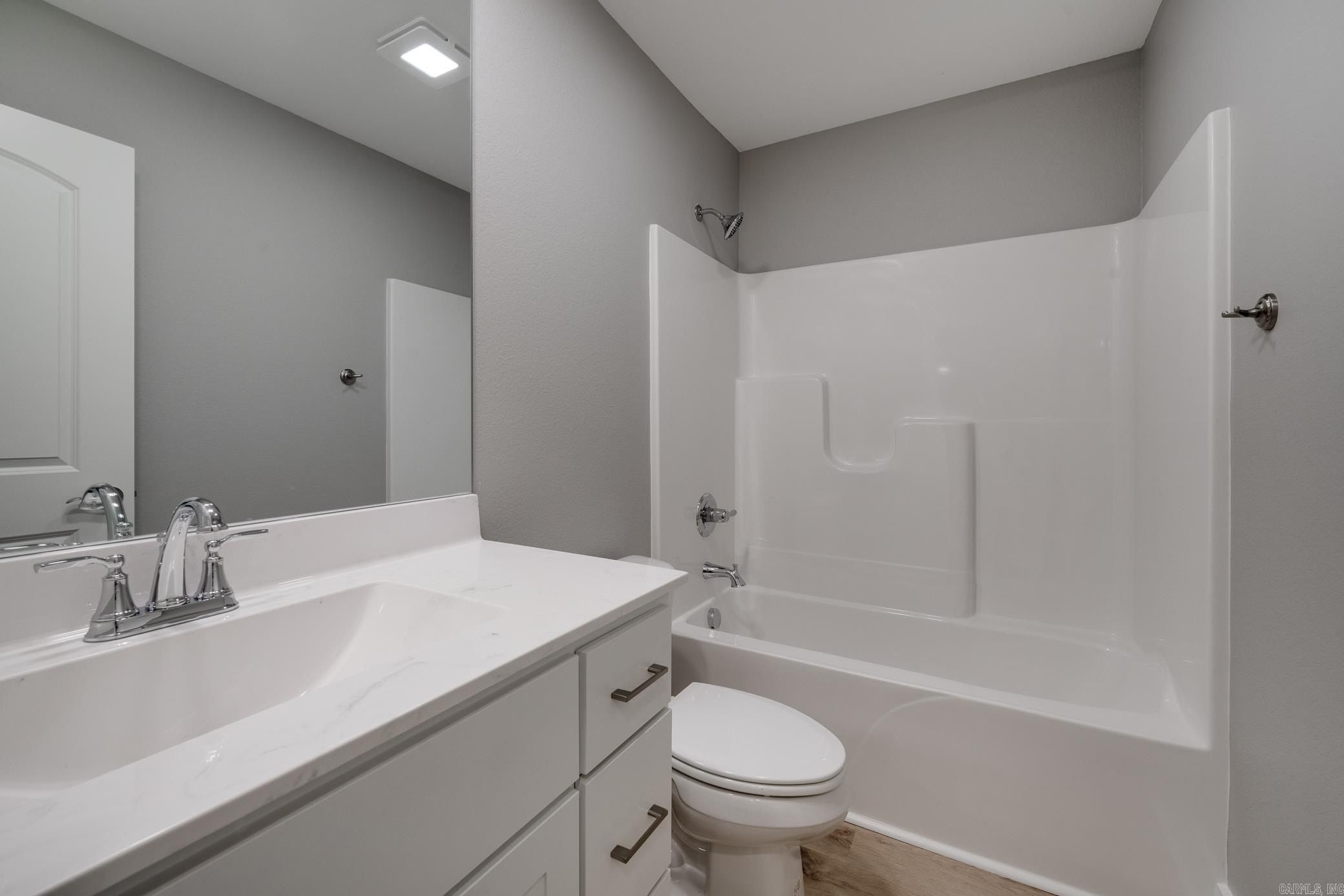 21 Blair Road. Greenbrier, AR 72058