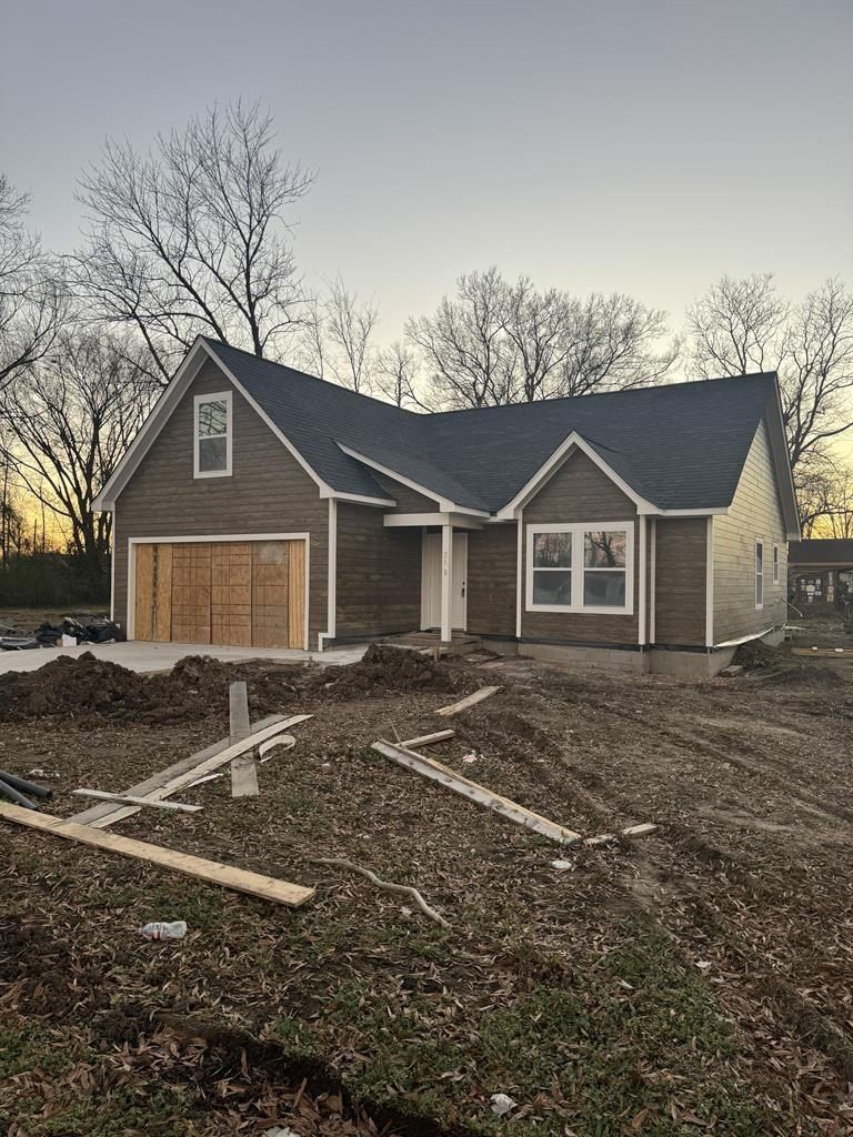 210 Bettis Street. West Memphis, AR 72301