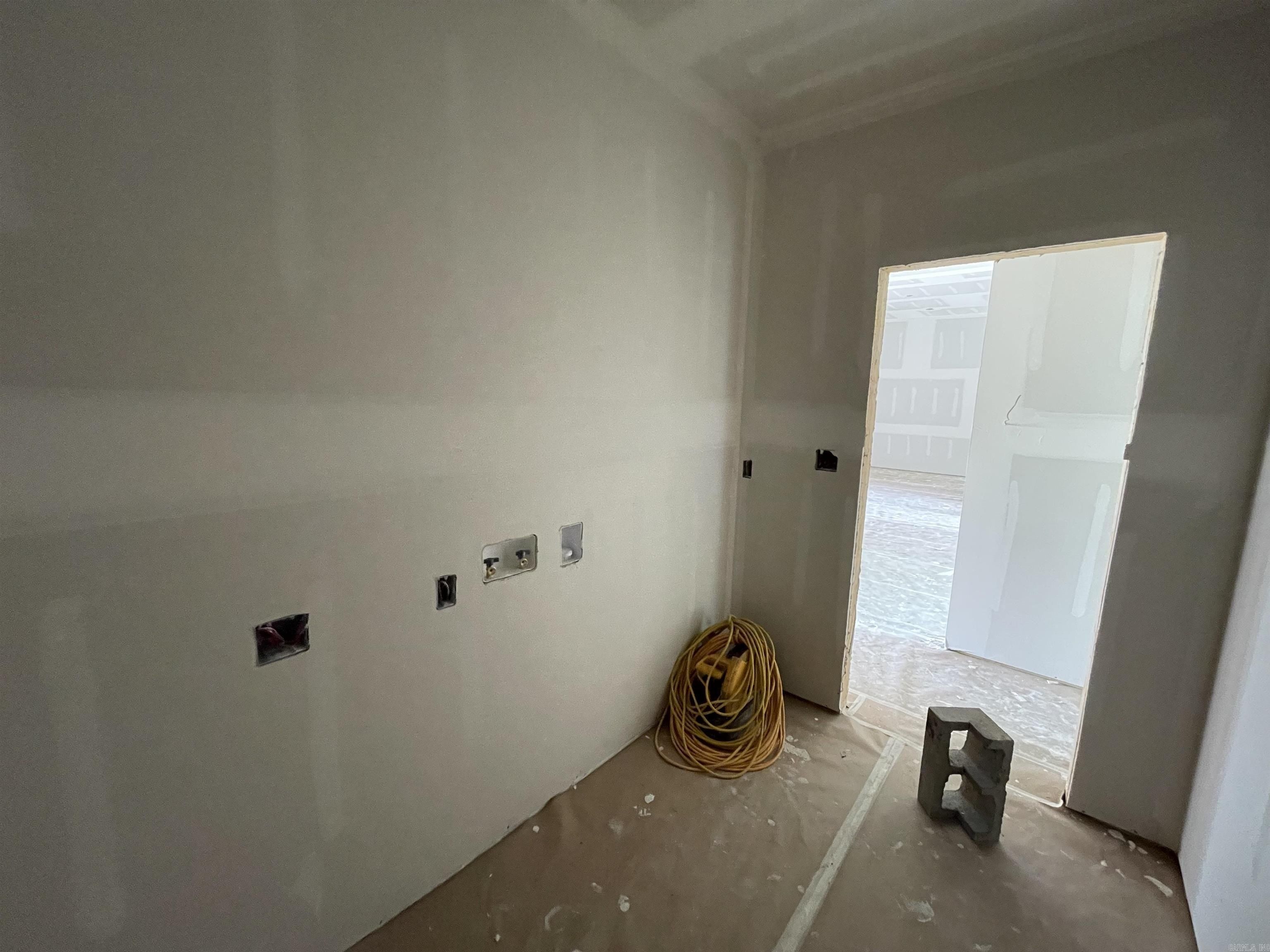 43 Sunset Boulevard. Morrilton, AR 72110