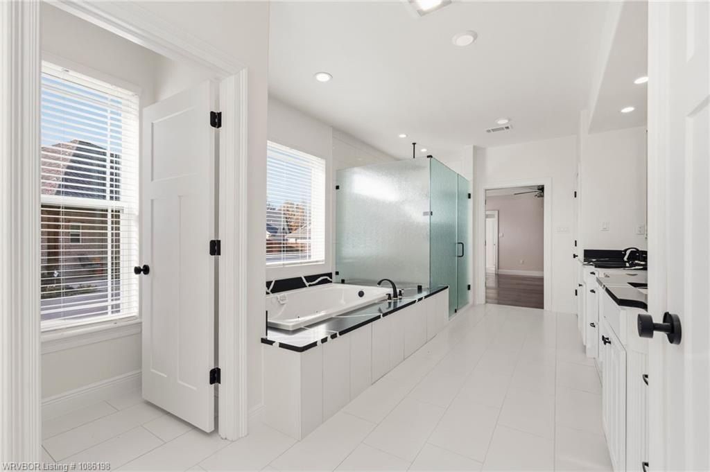 4221 Stonehouse  Rd. Fort Smith, AR 72903