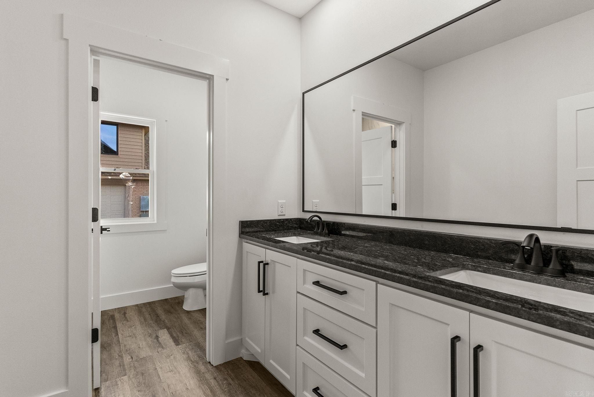 130 Emerald Lane. Greers Ferry, AR 72067