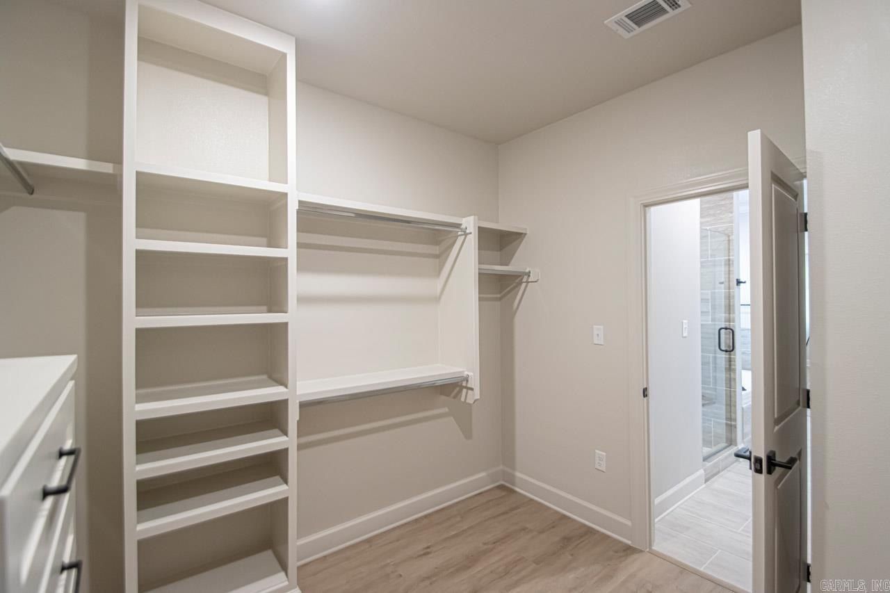 404 Gardens Lane. North Little Rock, AR 72114