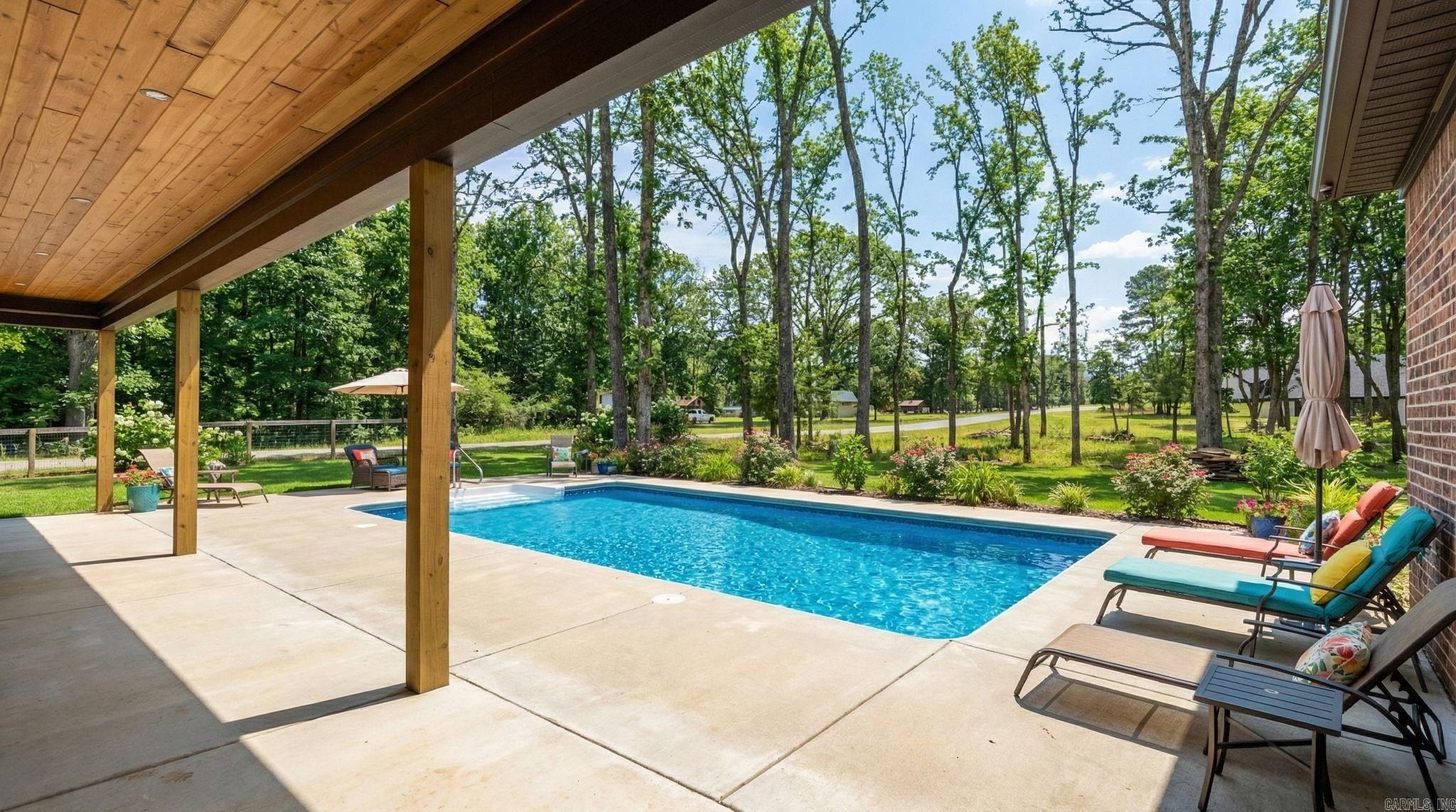 400 Kale Cove. Benton, AR 72019