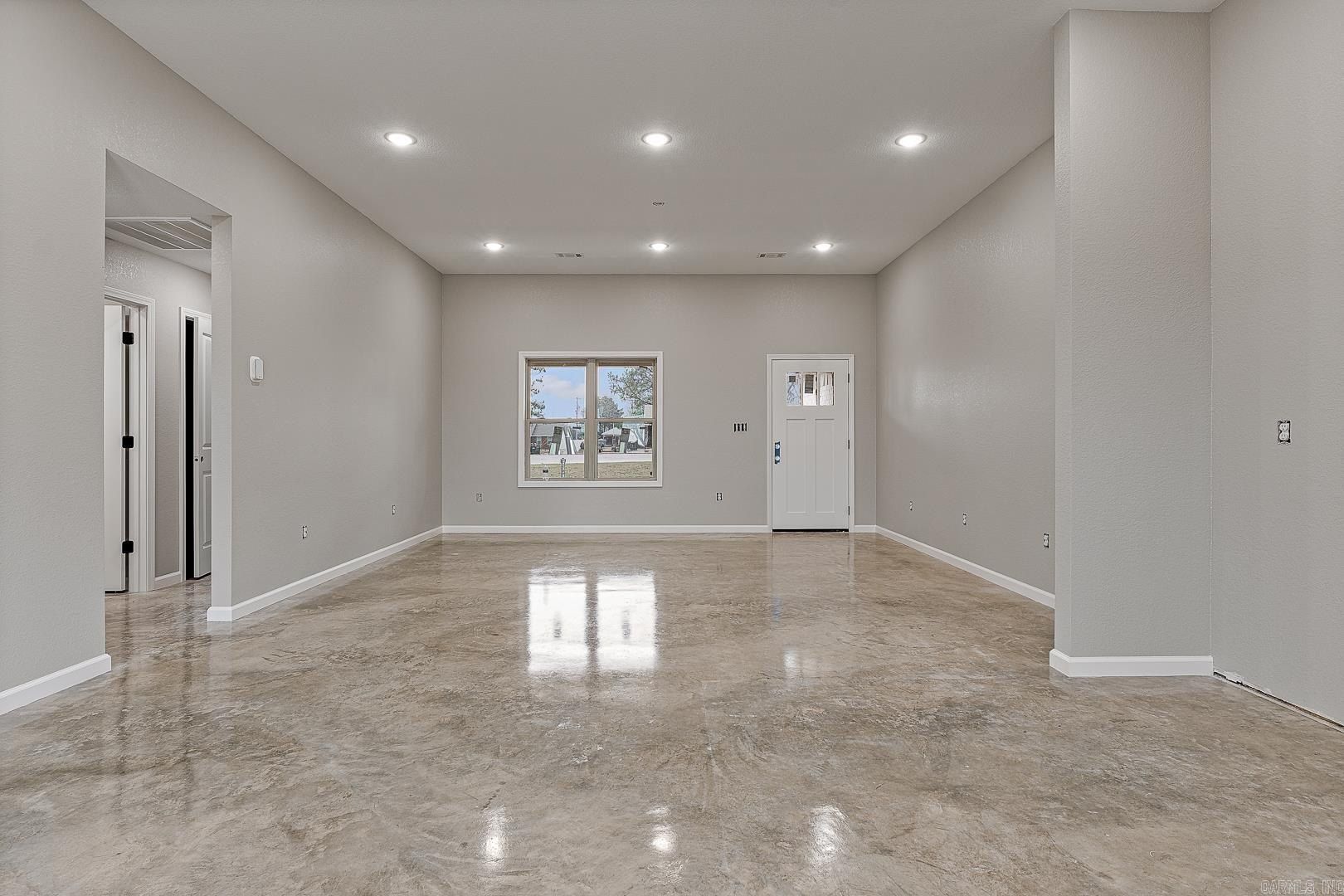 1007 Sixth. Lake City, AR 72437