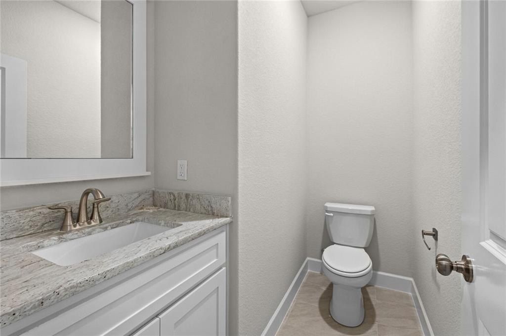 2413 Salmon  St. Pea Ridge, AR 72751