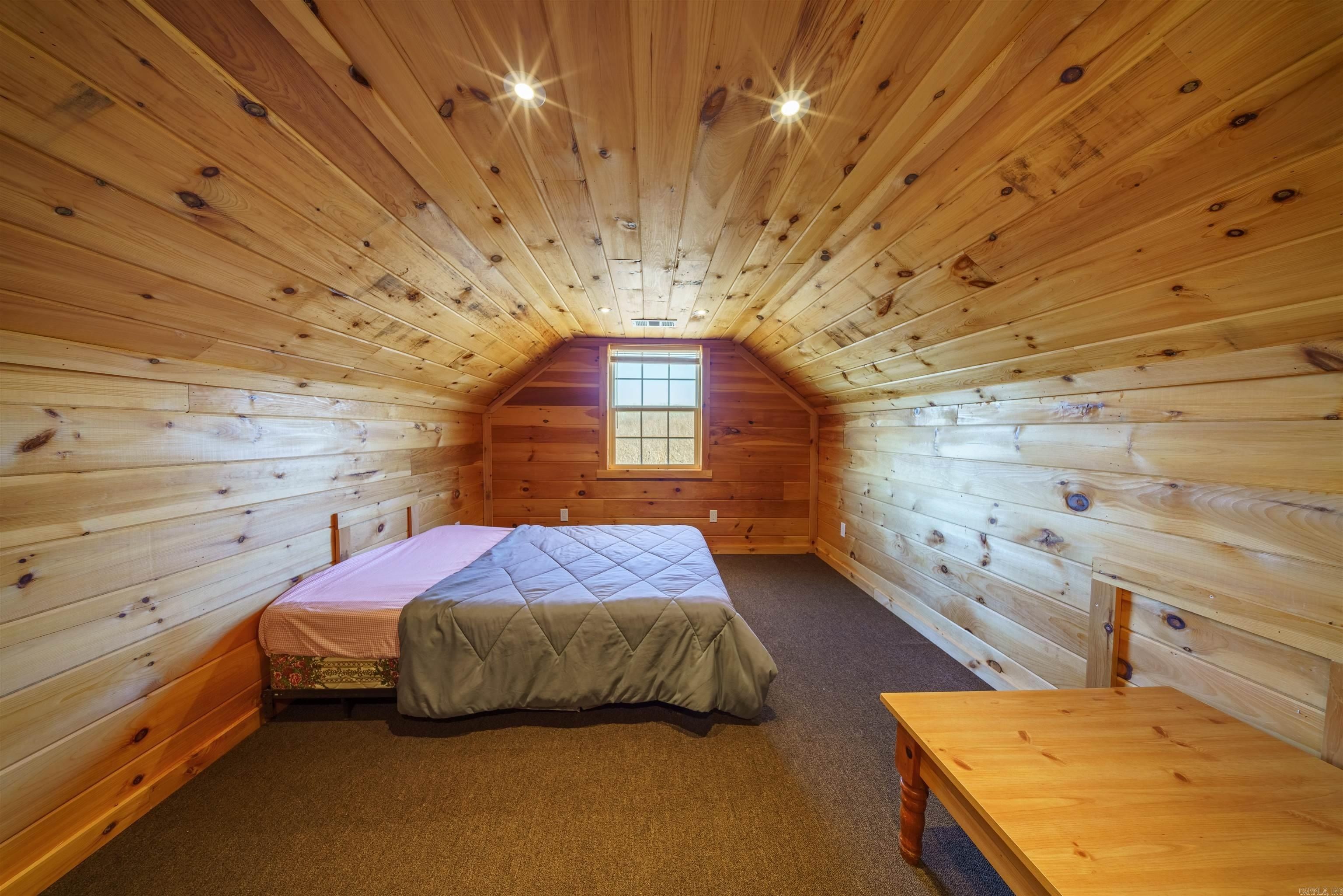 579 Falcon Way. Mount Pleasant, AR 72561