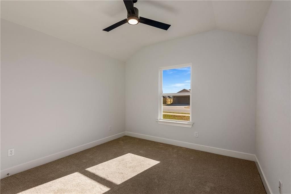 1000 Autumn Royal  Ave. Lowell, AR 72745