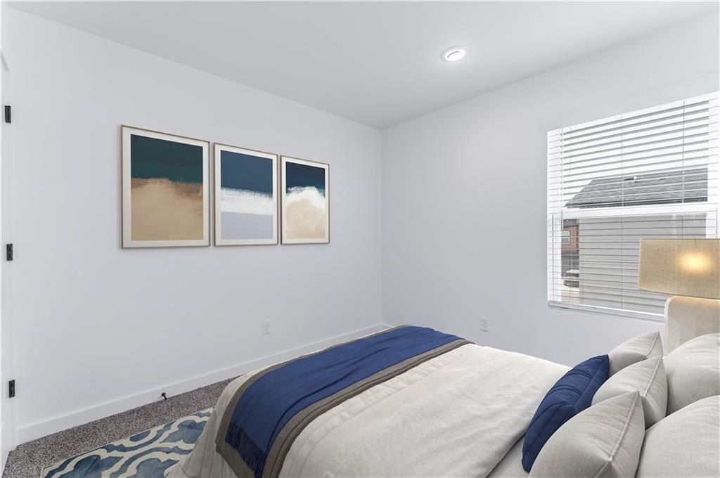 811 States  Ave. Bentonville, AR 72713