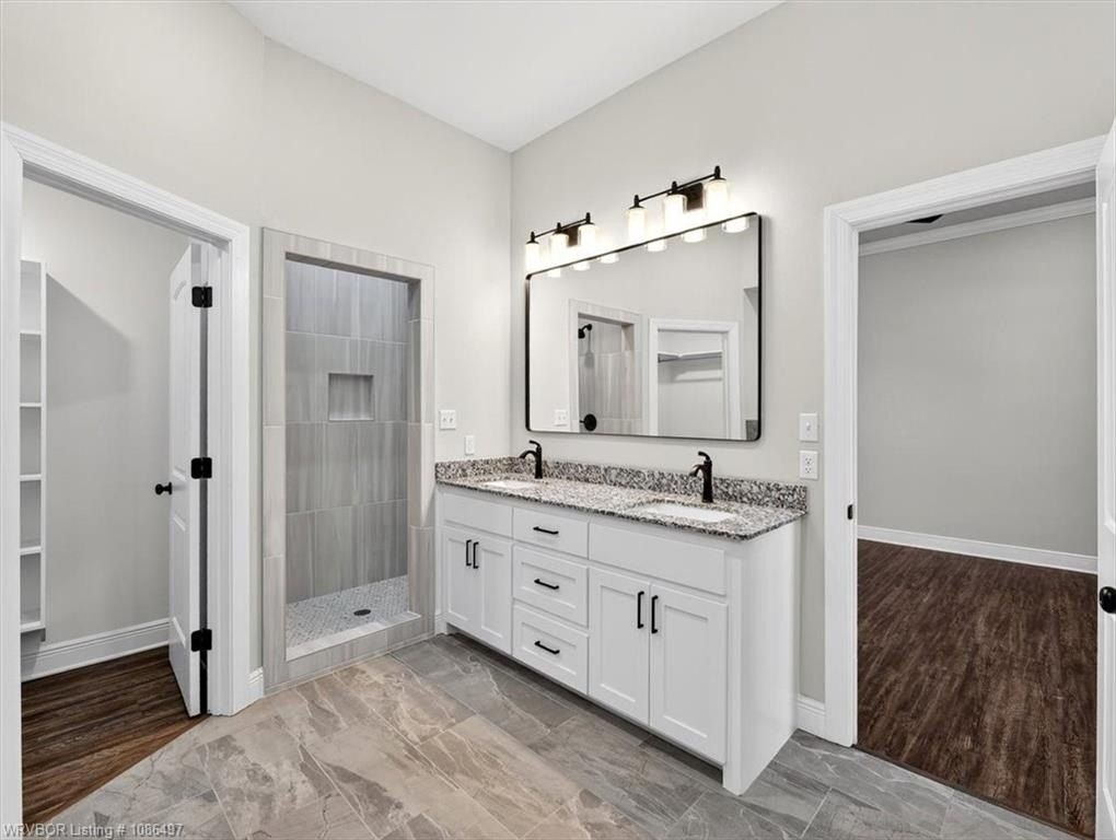 510 Stoneledge  Dr. Lavaca, AR 72941