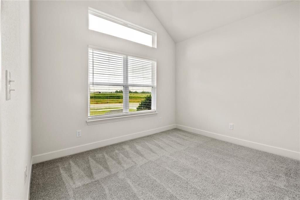 2416 Salmon  St. Pea Ridge, AR 72751