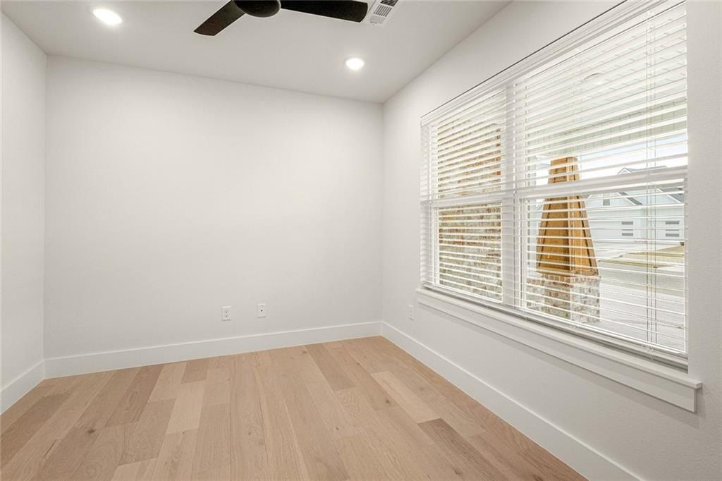 410 Bronco  St. Centerton, AR 72719