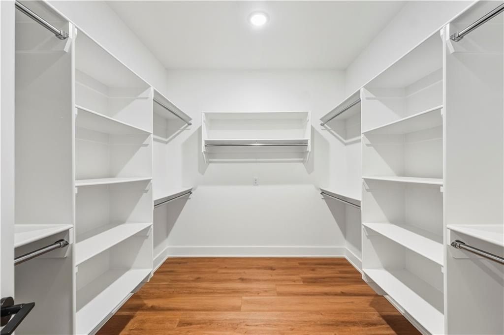 823  Nw 14Th  St. Bentonville, AR 72712