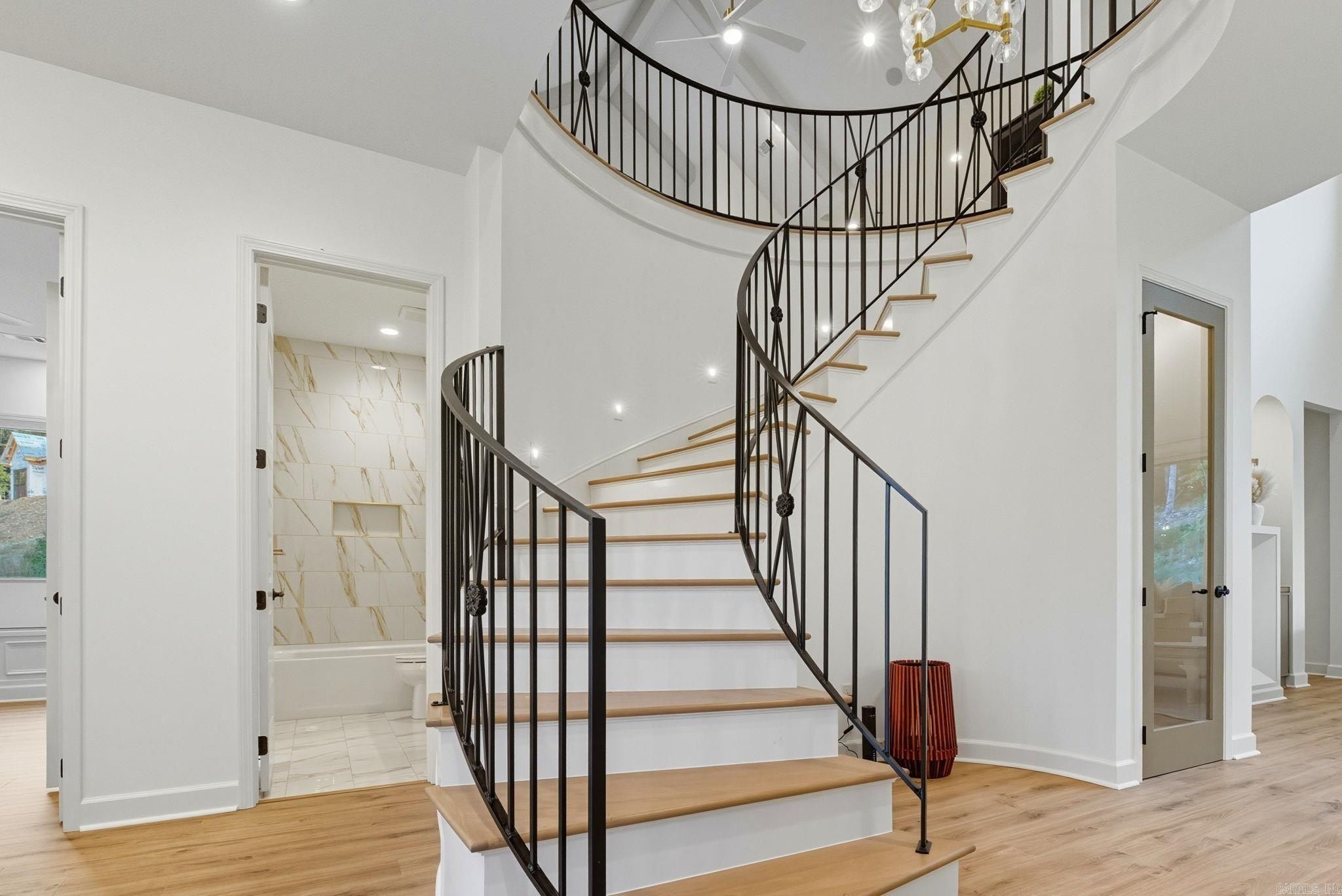 226 Abington Circle. Little Rock, AR 72223