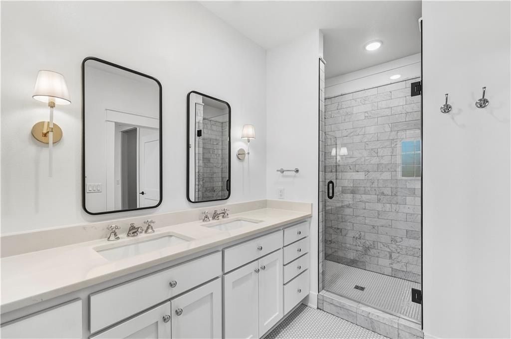 823  Nw 14Th  St. Bentonville, AR 72712