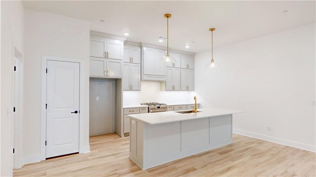 2331 31St  St. Rogers, AR 72758