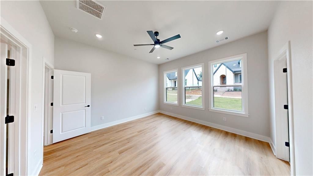 2313  S 31St  St. Rogers, AR 72758