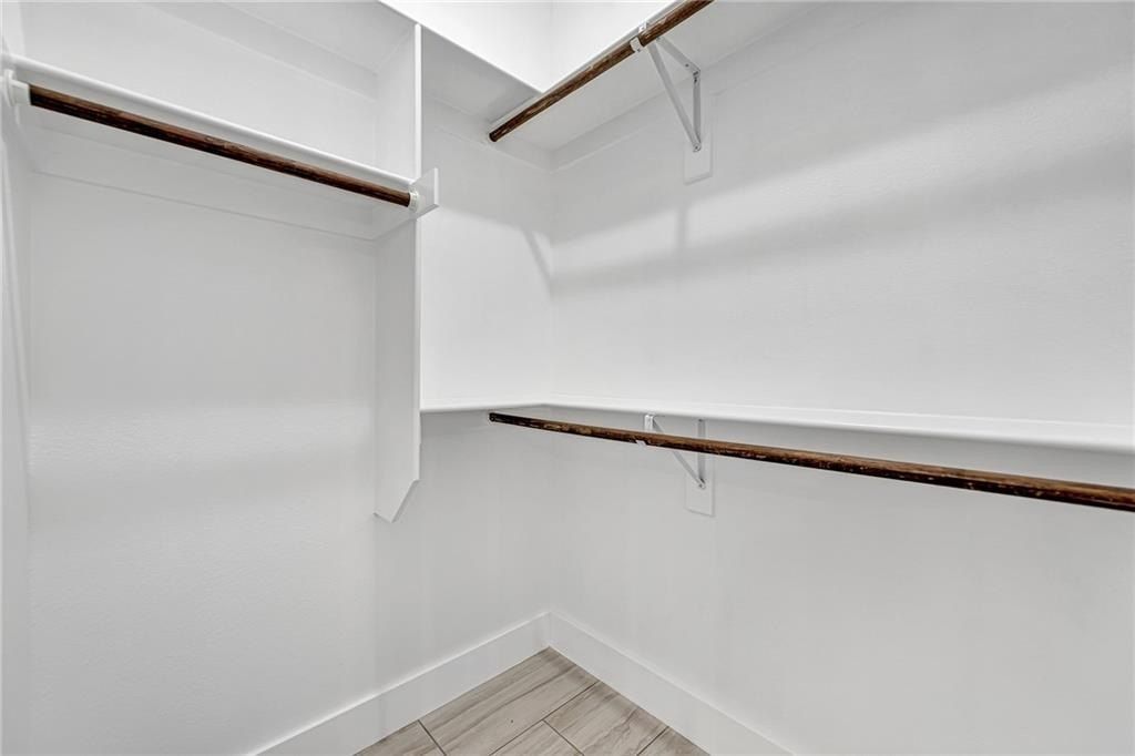 94 Sherlock  Dr. Bella Vista, AR 72715