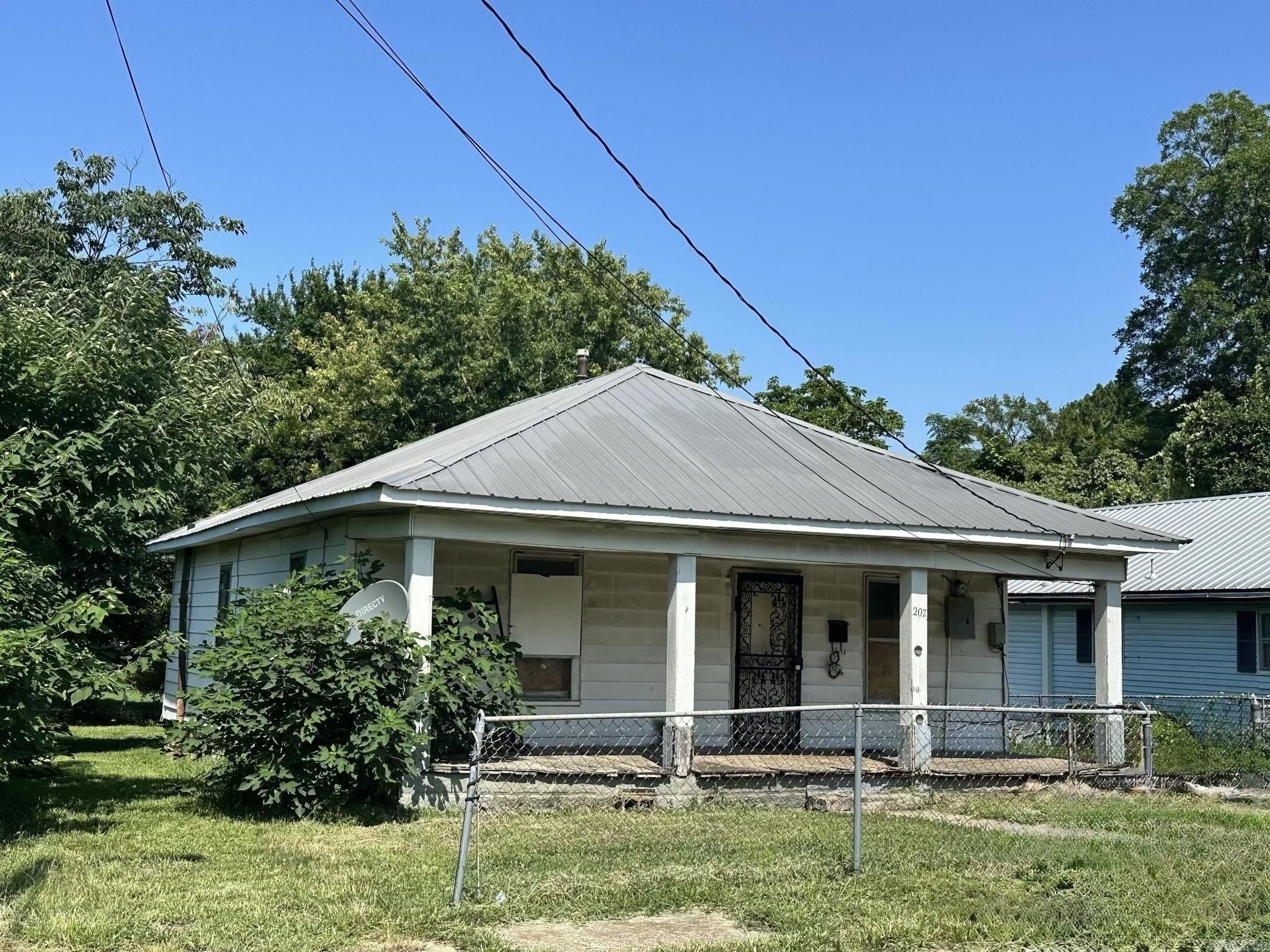 1206 Warren Street. Jonesboro, AR 72401