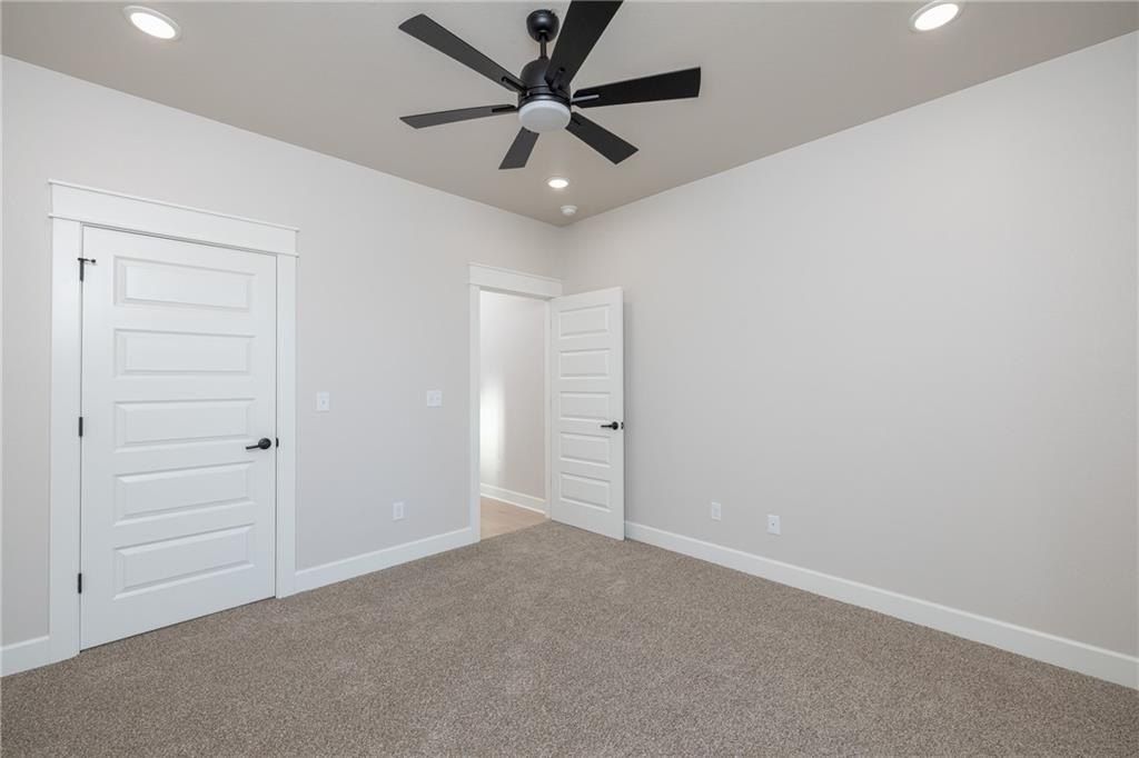 24 Selkirk  Dr. Bella Vista, AR 72715