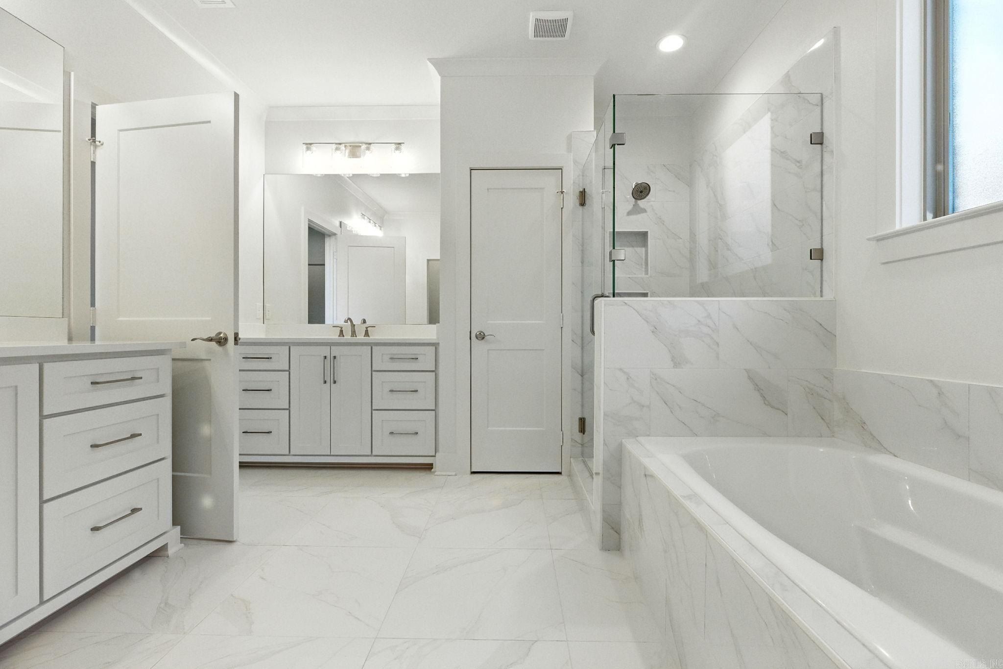 63 Copper Circle. Little Rock, AR 72223