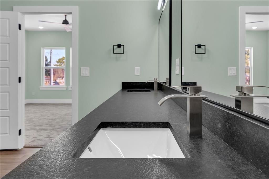 4927 Weeping Willow  Ave. Springdale, AR 72764