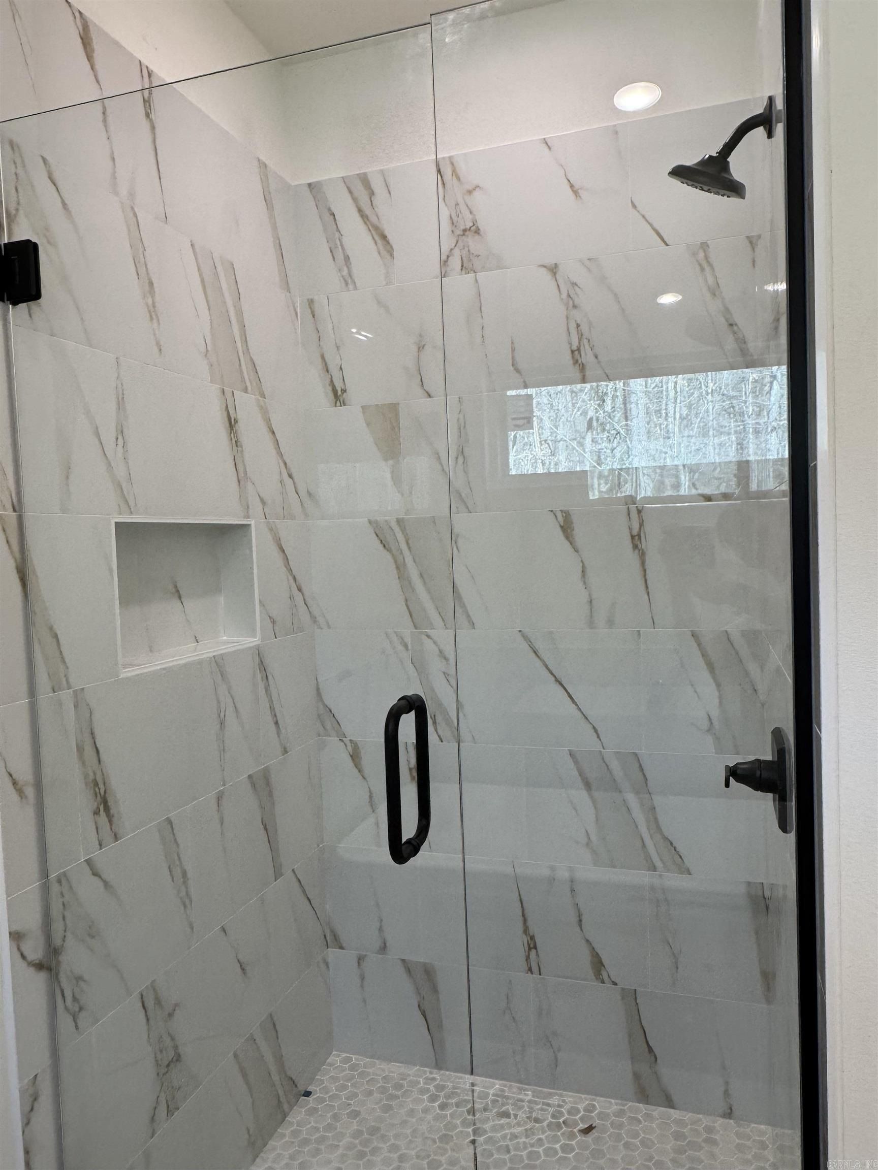 7166 Moon View Place. Benton, AR 72019