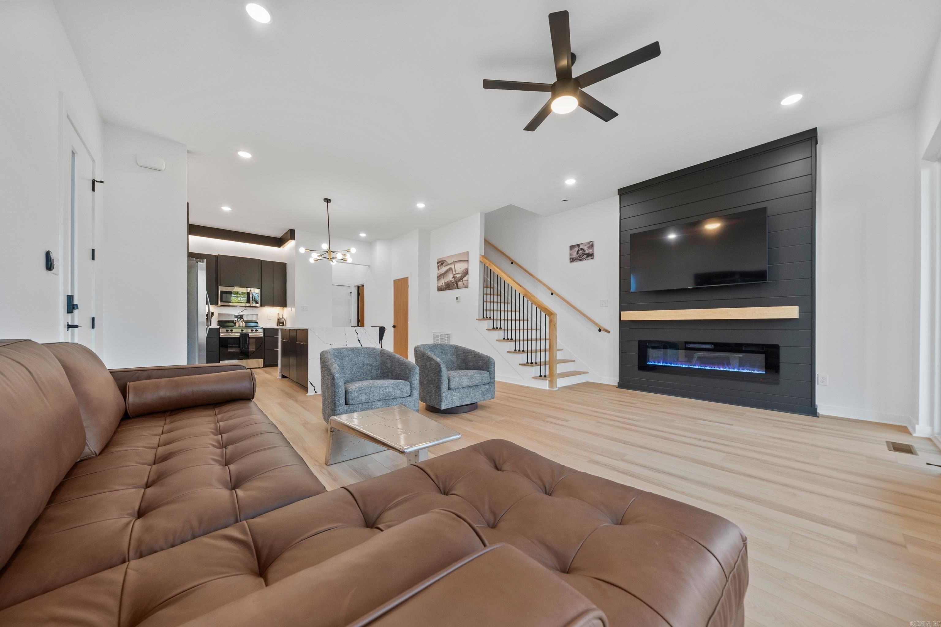 543 Northshore Drive. Hot Springs, AR 71913