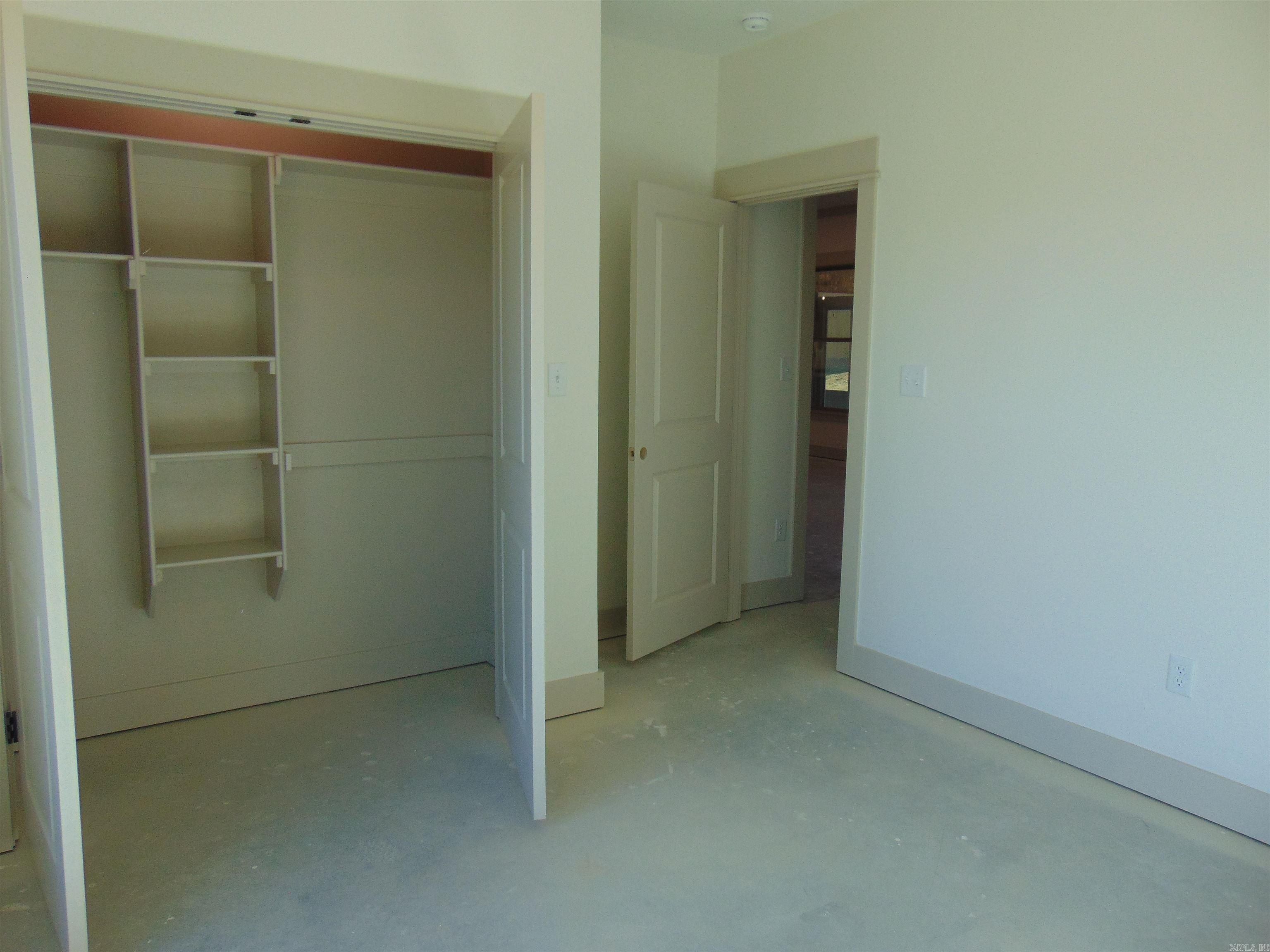 49 Ridge View Street. Vilonia, AR 72173