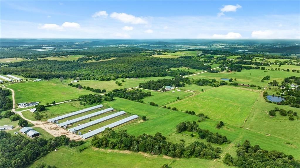 20482 Gem  Rd. Lincoln, AR 72744