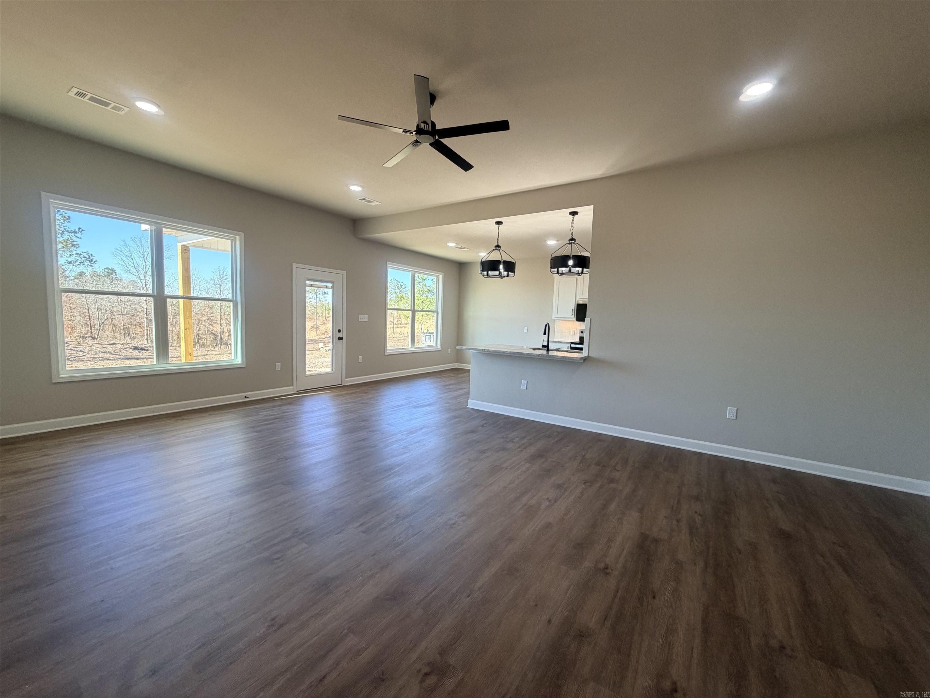 9323 Highway 298. Benton, AR 72019