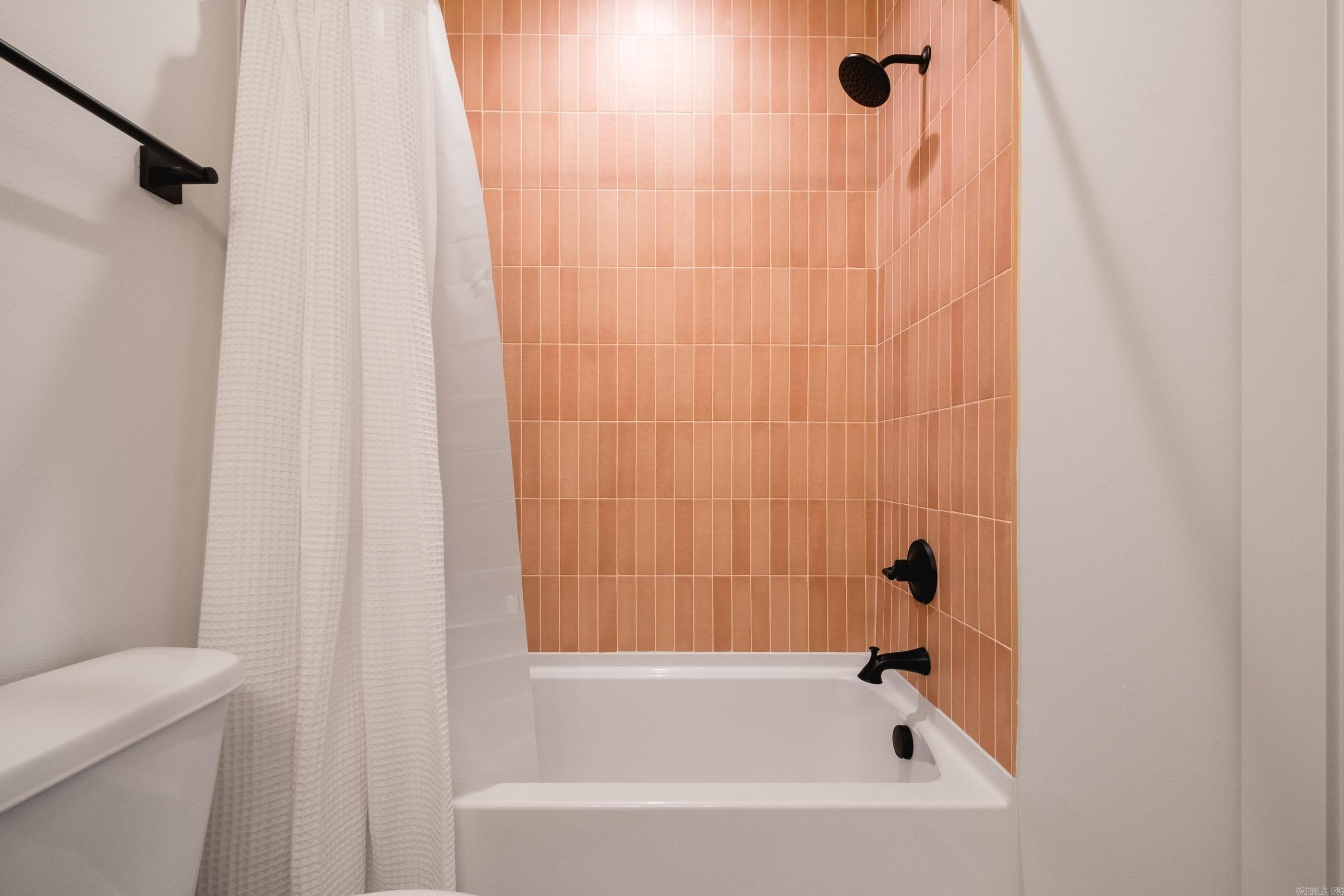 17103 Waterview Meadow. Roland, AR 72135