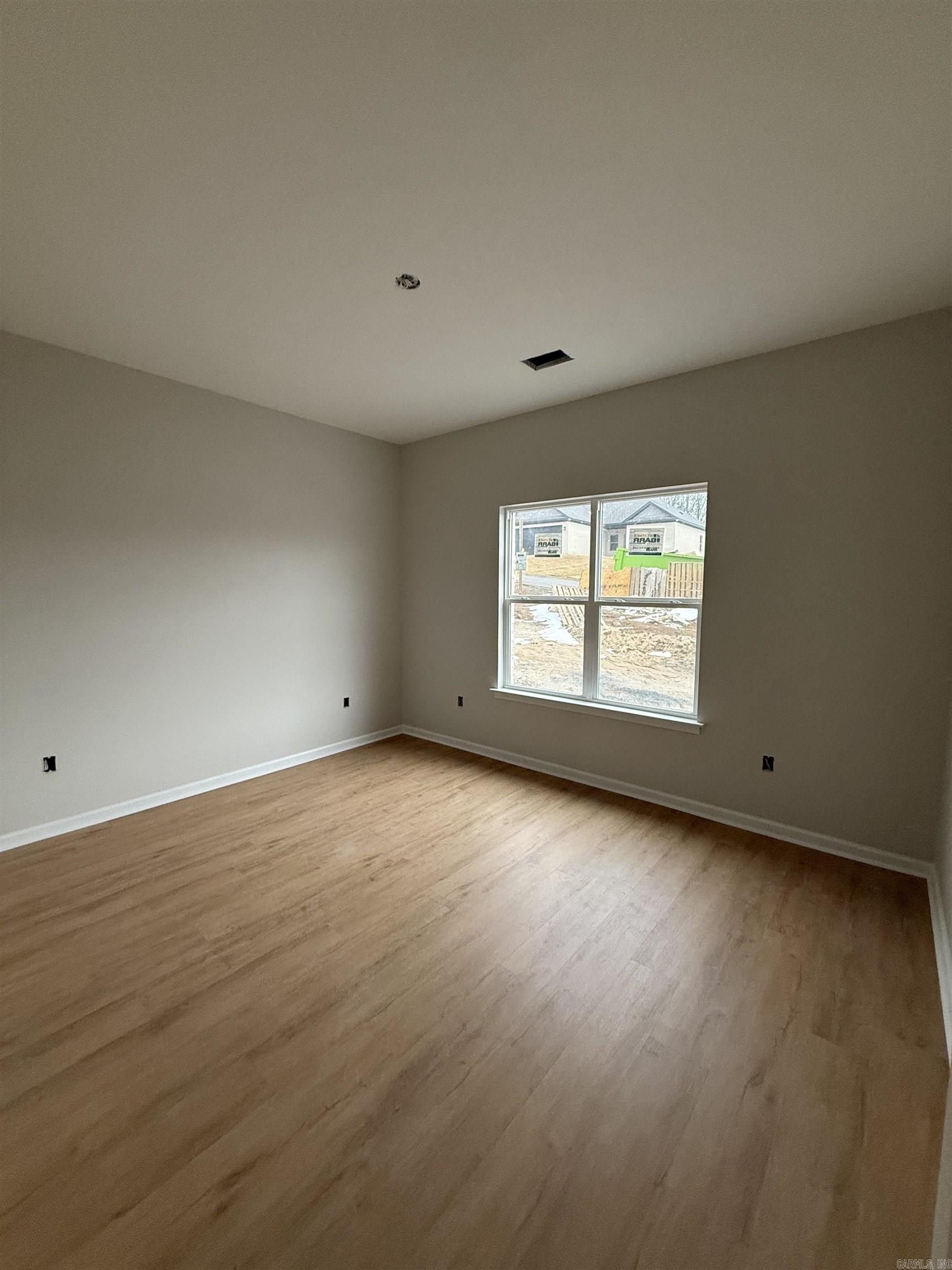 503 Madeleine Circle. Austin, AR 72007