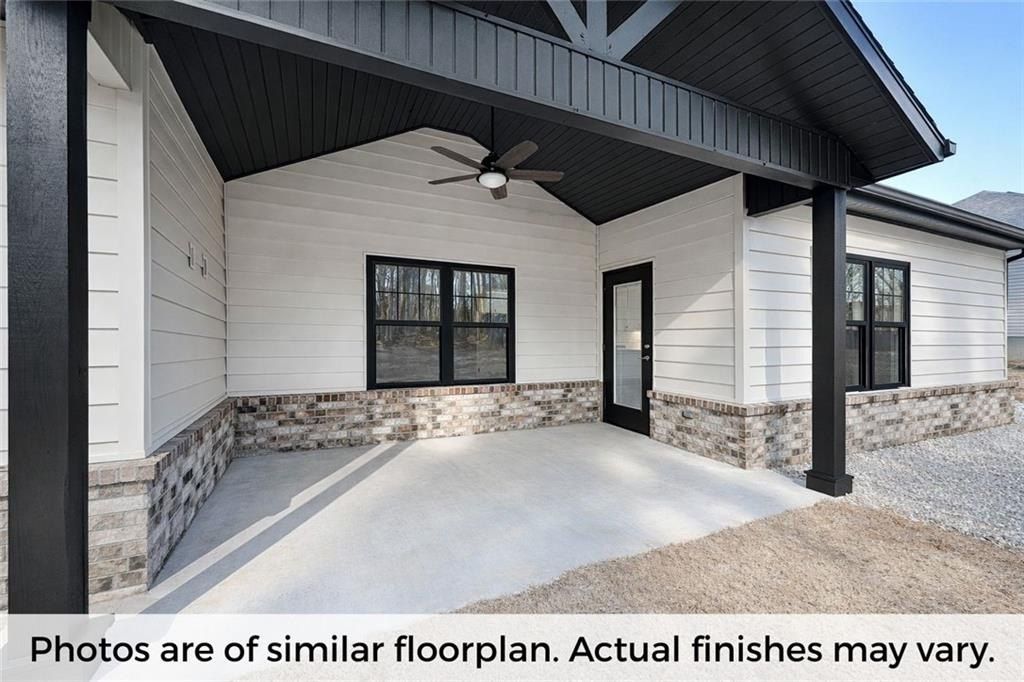 7872 Teton Trail  Ave. Springdale, AR 72762