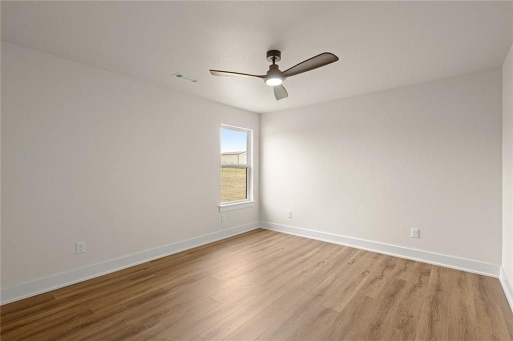 1145 John Renfroe  Rd. Pea Ridge, AR 72751