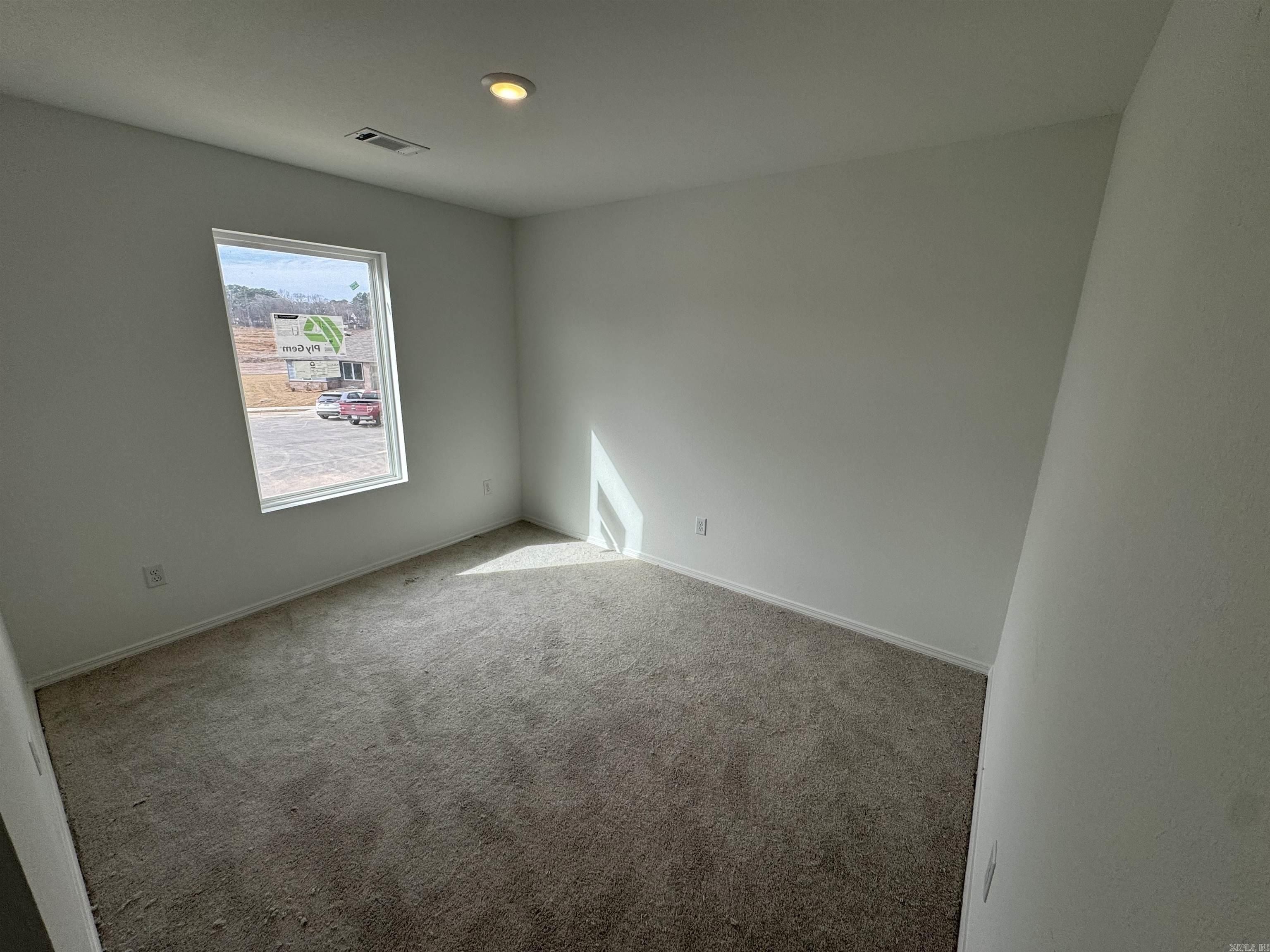 3132 Ted Craig Drive. Alexander, AR 72002