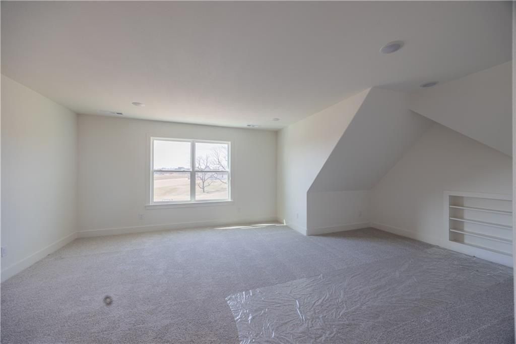 3094 Buck Avenue. Springdale, AR 72762
