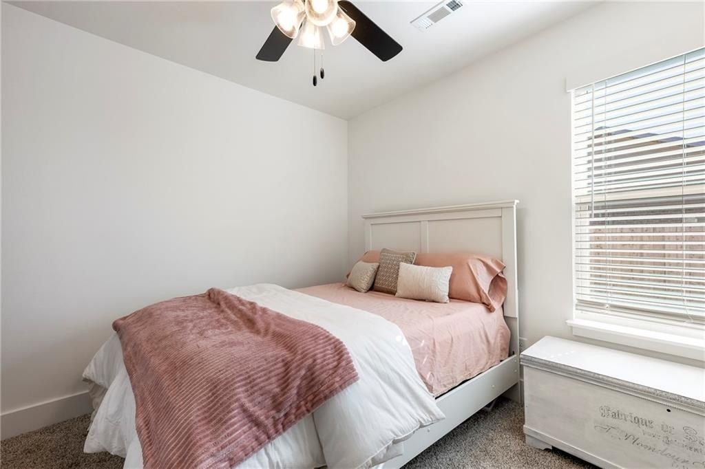 637 Lewis  St. Pea Ridge, AR 72751