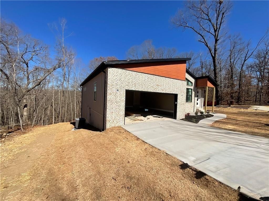 2 Celtic  Ln. Bella Vista, AR 72714