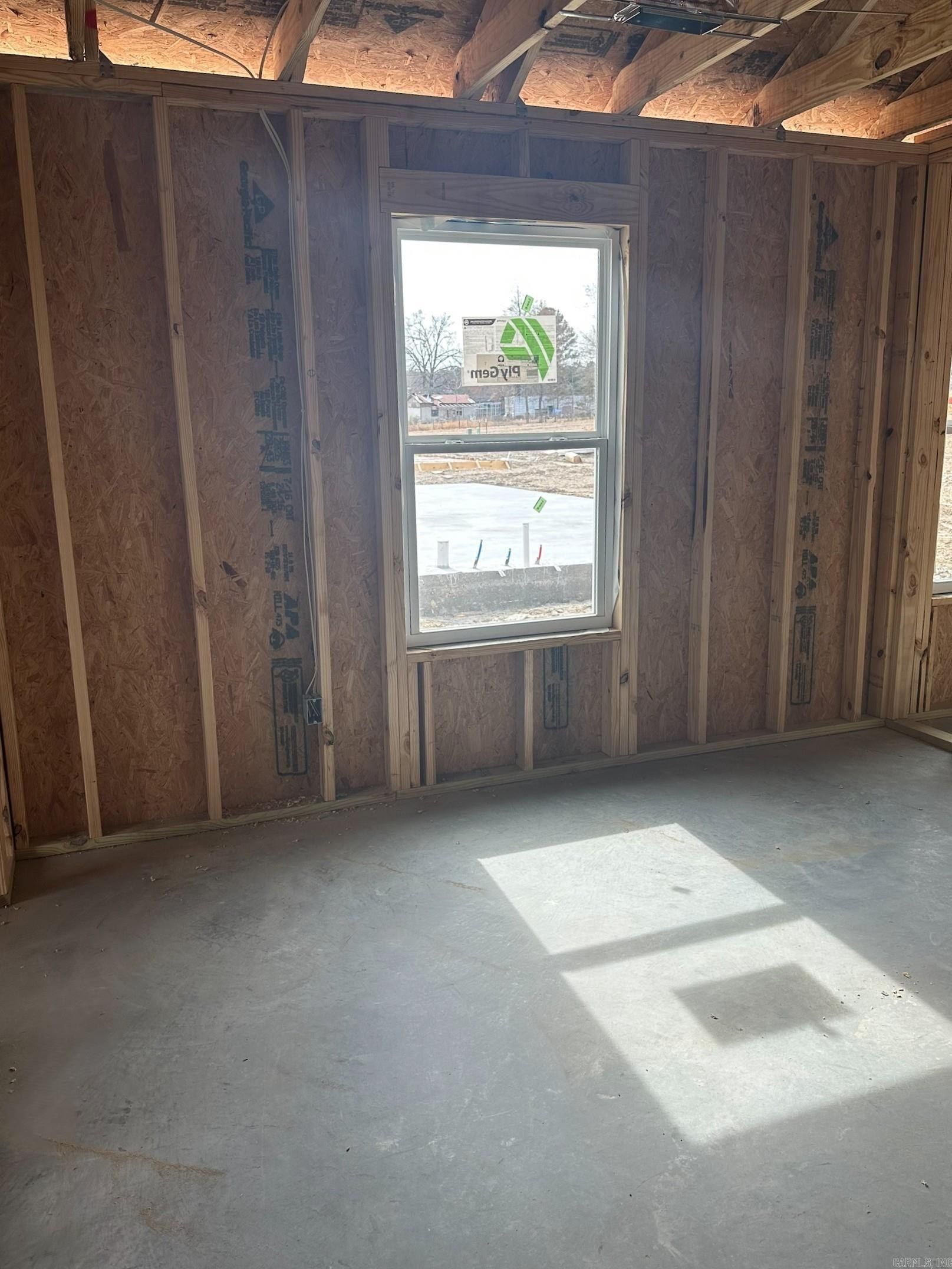 2228 Sam Tillery Drive. Alexander, AR 72002