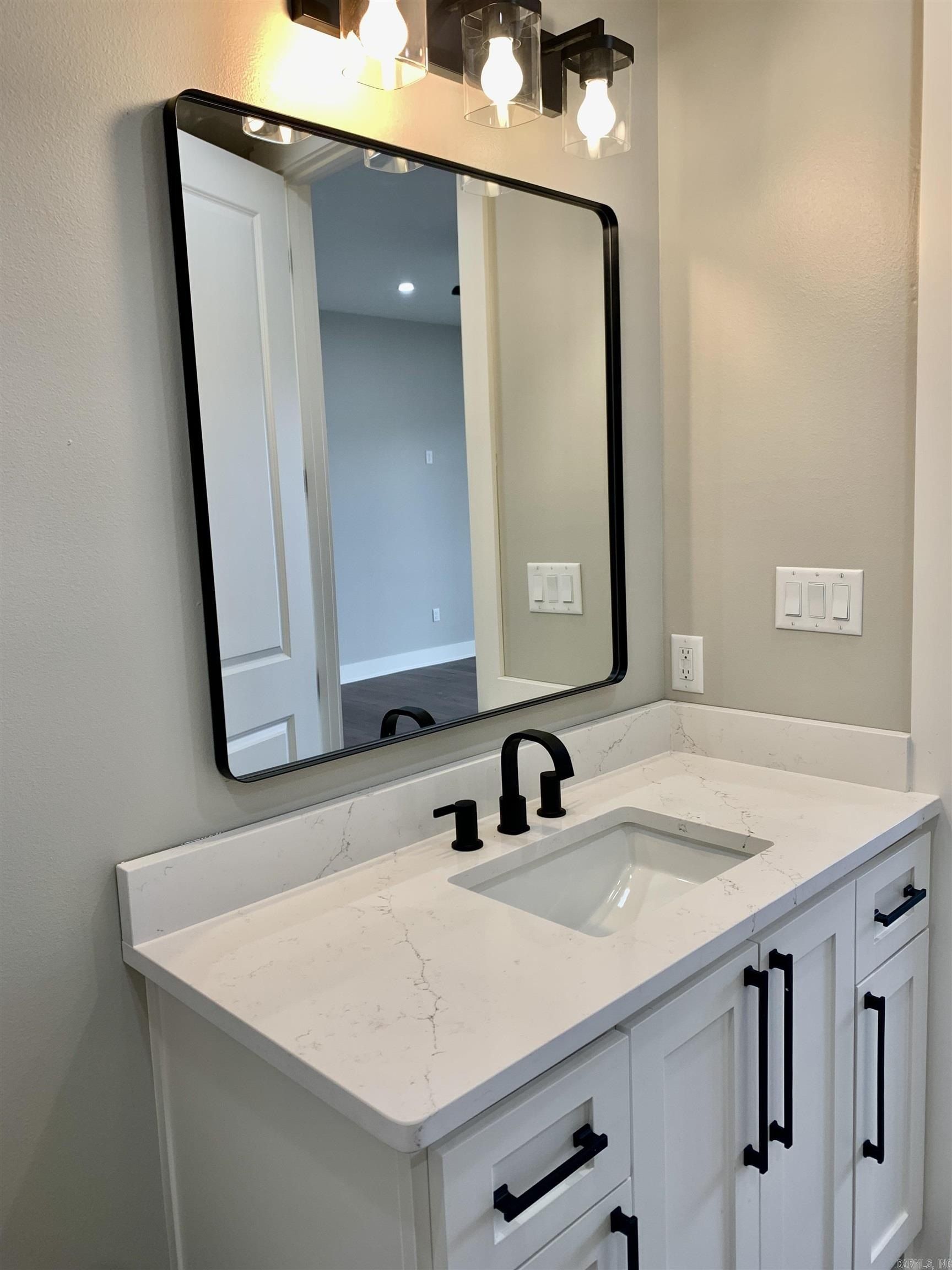 31 Lefever Lane. Little Rock, AR 72227